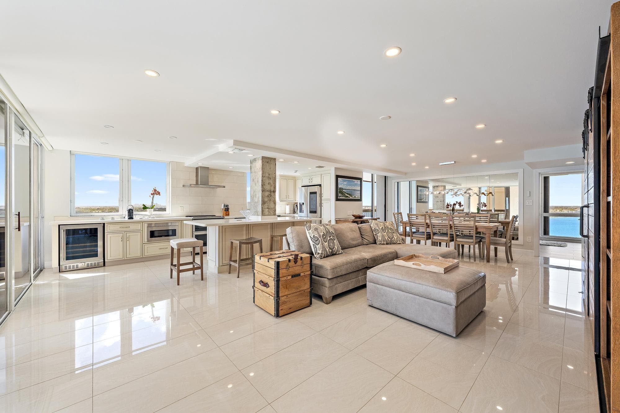 5380 N Ocean Drive 12a, Singer Island, FL 33404 — photo