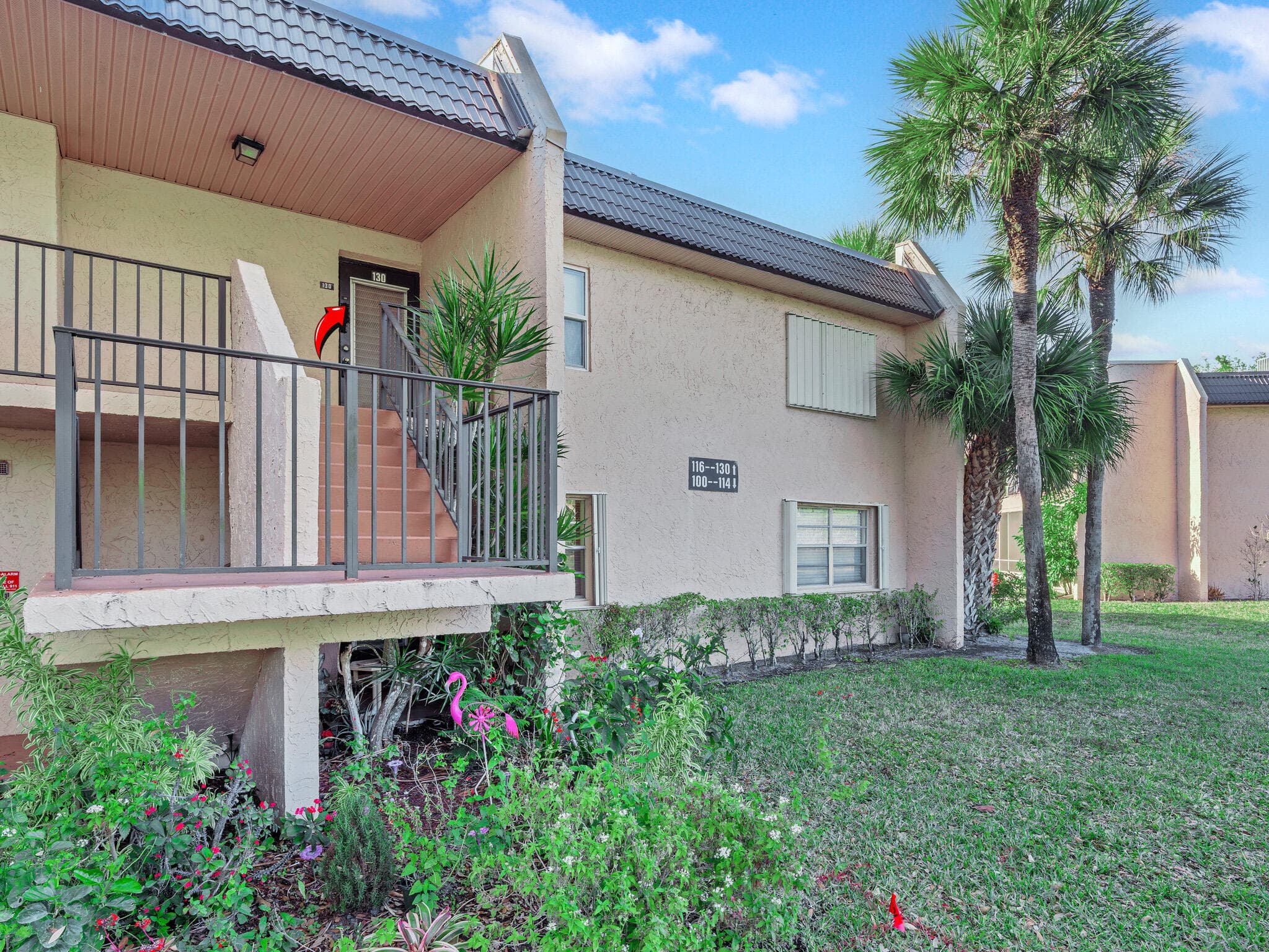 130 Lake Constance Drive, West Palm Beach, FL 33411 — photo 3 of 42