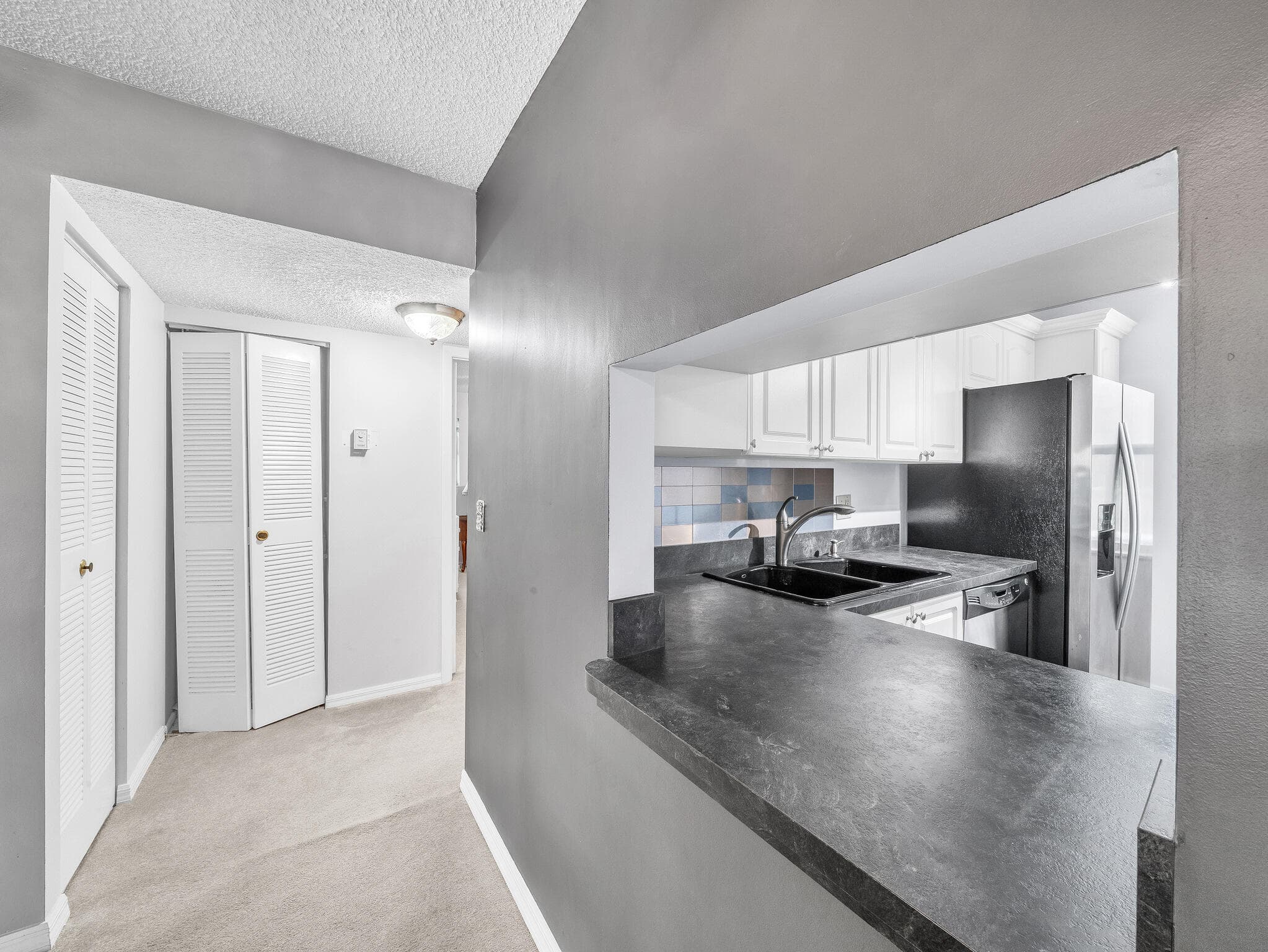 130 Lake Constance Drive, West Palm Beach, FL 33411 — photo 10 of 42