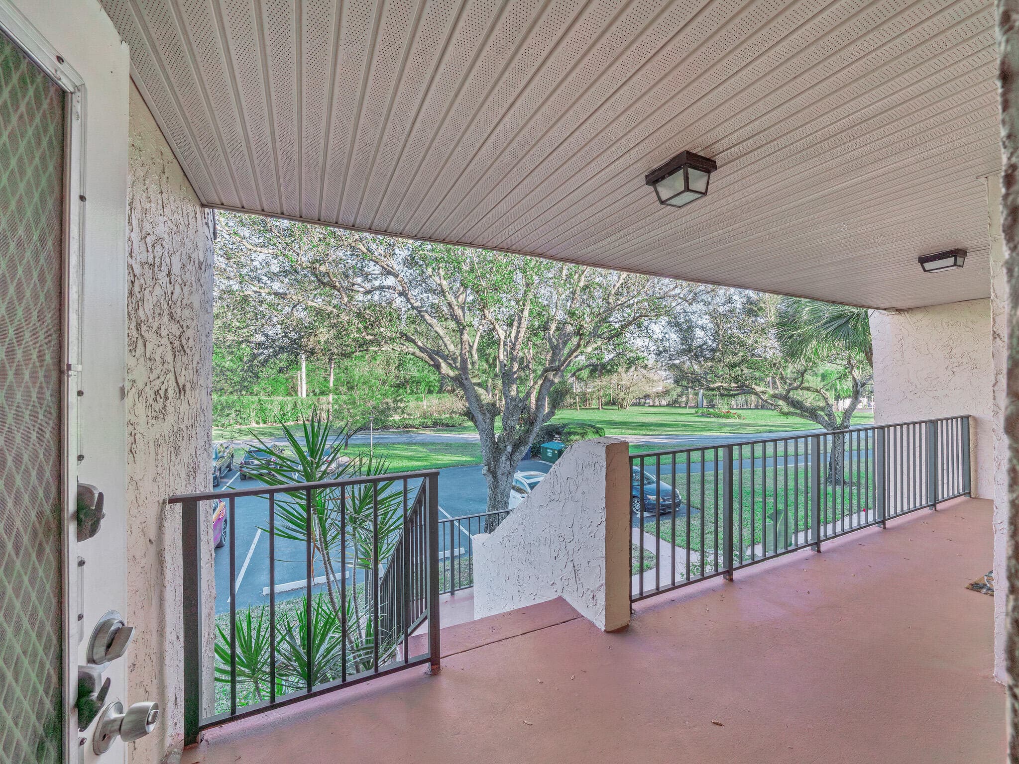 130 Lake Constance Drive, West Palm Beach, FL 33411 — photo 36 of 42