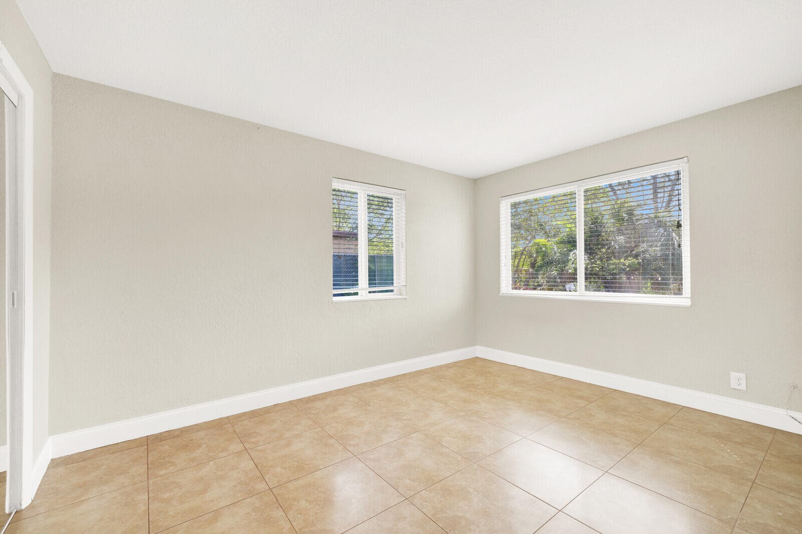 64 NE 7th Court, Deerfield Beach, FL 33441 — photo 14 of 31
