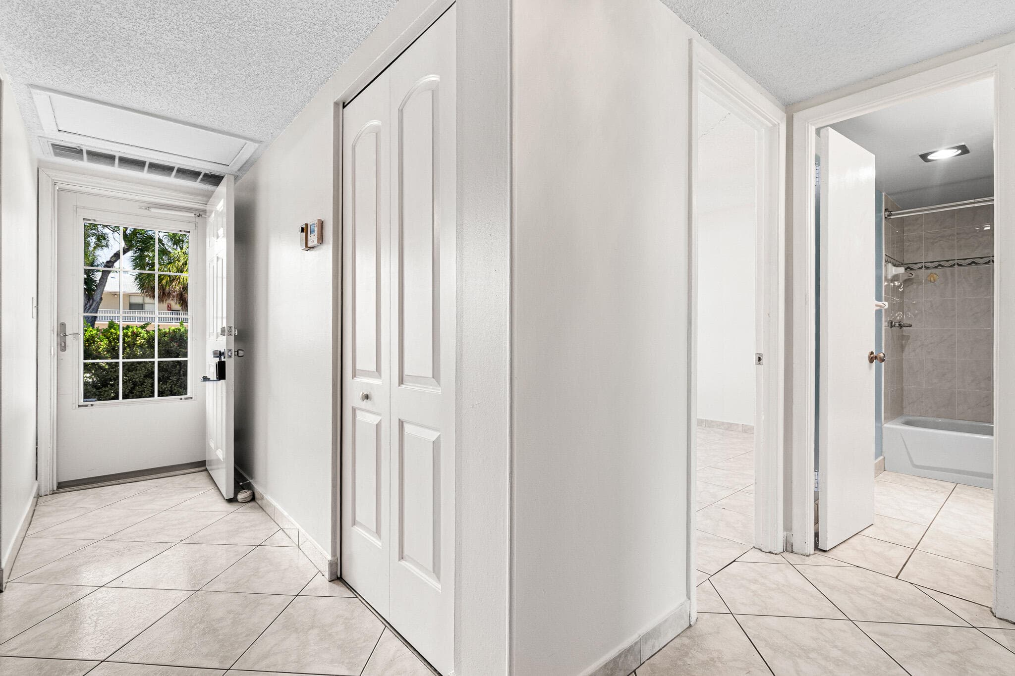 250 NE 20th Street 1290, Boca Raton, FL 33431 — photo 10 of 41