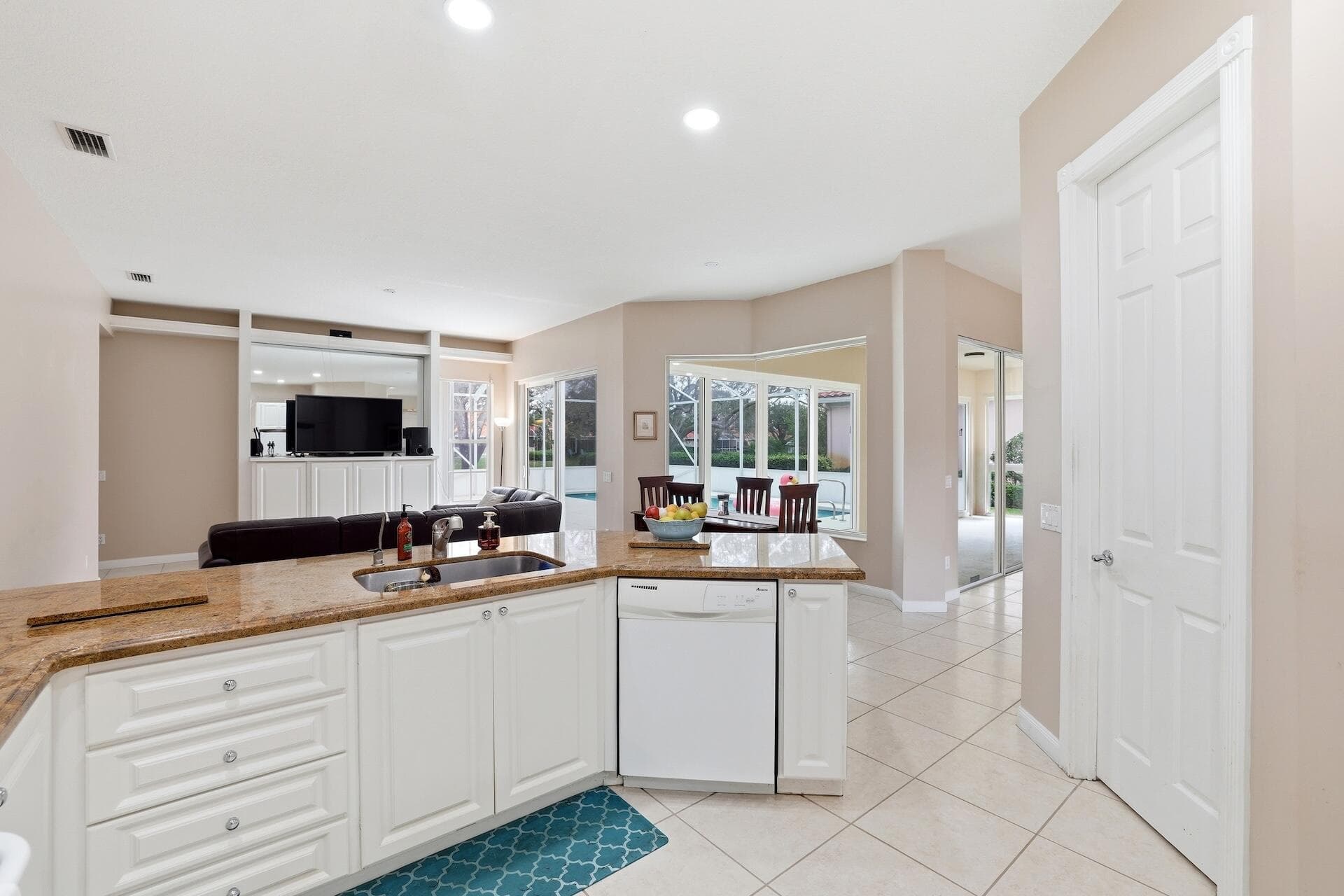 2810 Hancock Creek Road, West Palm Beach, FL 33411 — photo 9 of 28