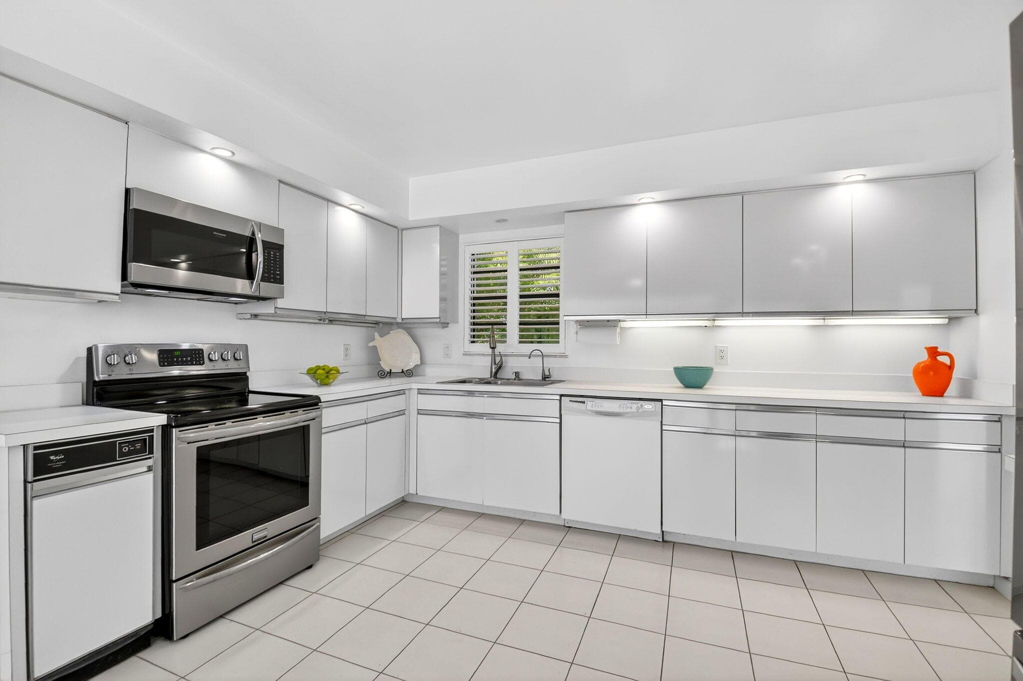 35 Glens Drive E, Boynton Beach, FL 33436 — photo 24 of 107