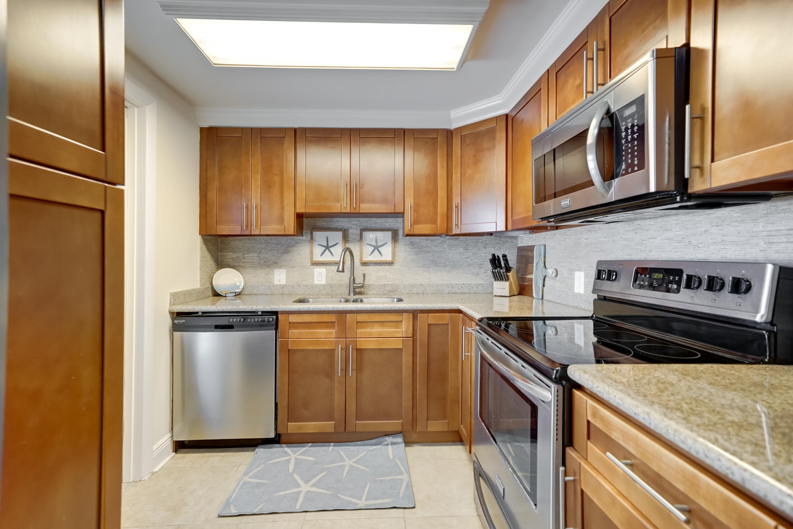 225 Beach Road 503, Tequesta, FL 33469 — photo 39 of 43
