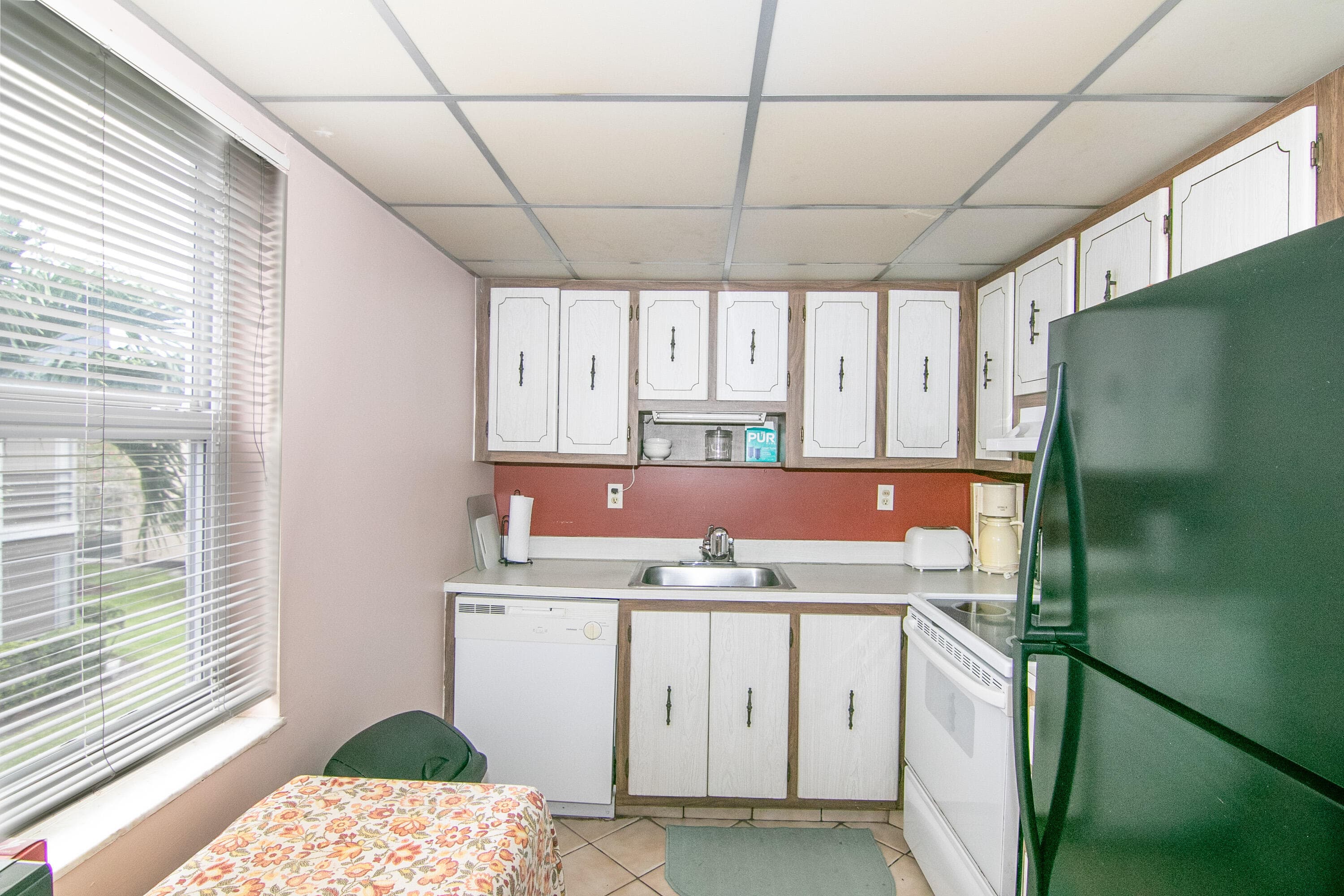 39 Burgundy A, Delray Beach, FL 33484 — photo 5 of 17