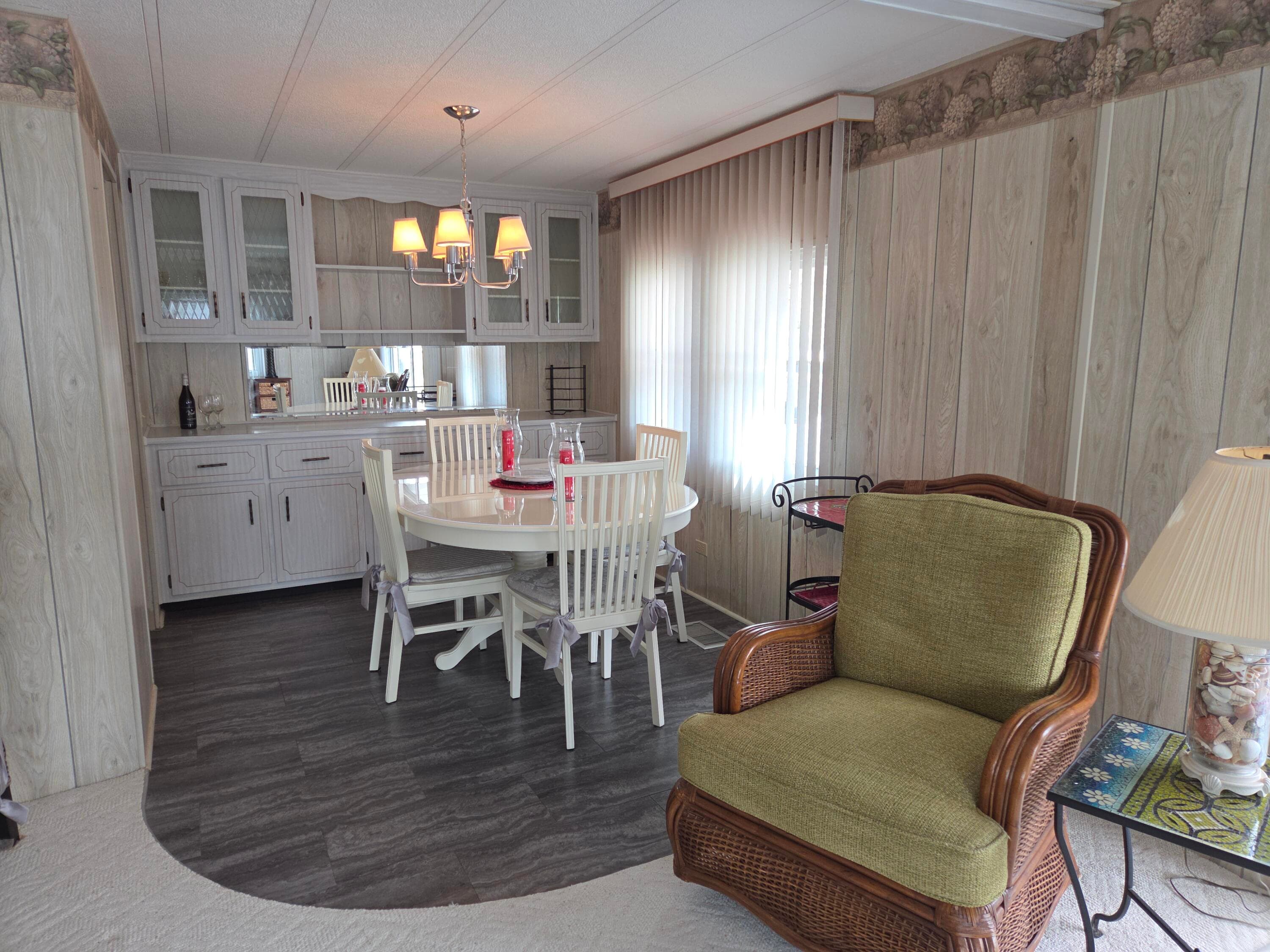 2915 Roger Street, Sebring, FL 33872 — photo 8 of 36