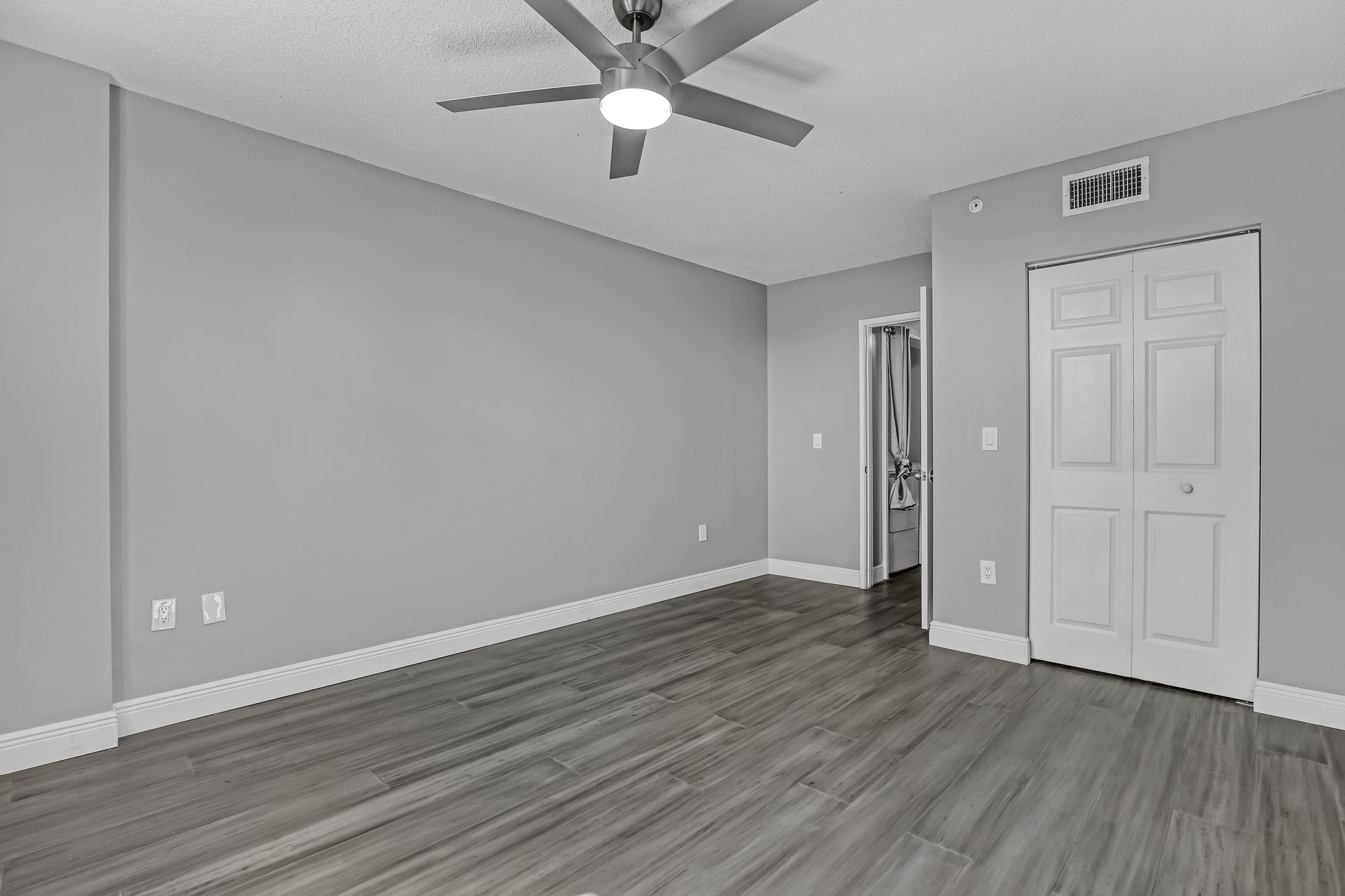 651 Okeechobee Boulevard 403, West Palm Beach, FL 33401 — photo 23 of 39
