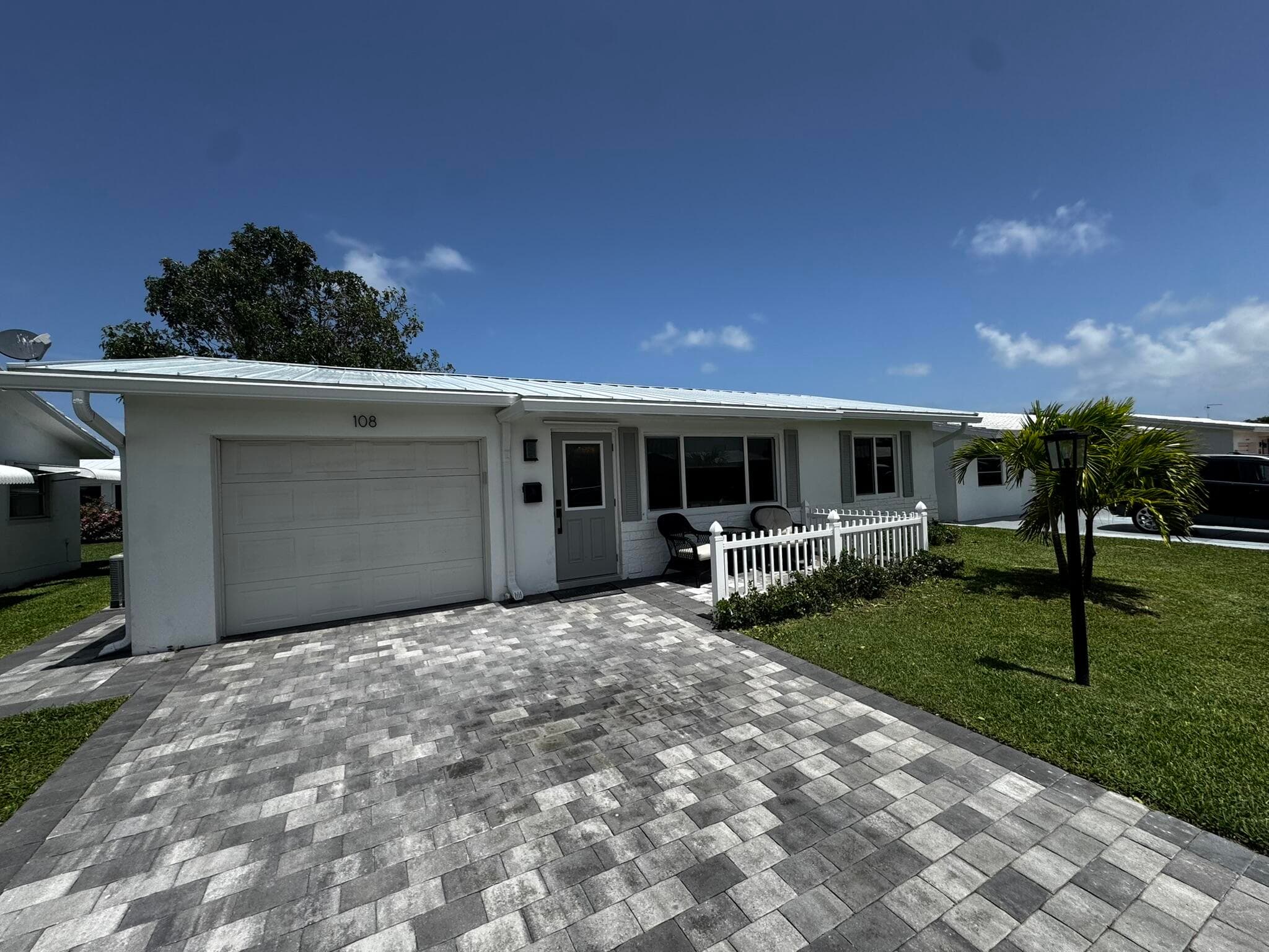 108 SW 9th Street, Boynton Beach, FL 33426 — photo 2 of 39