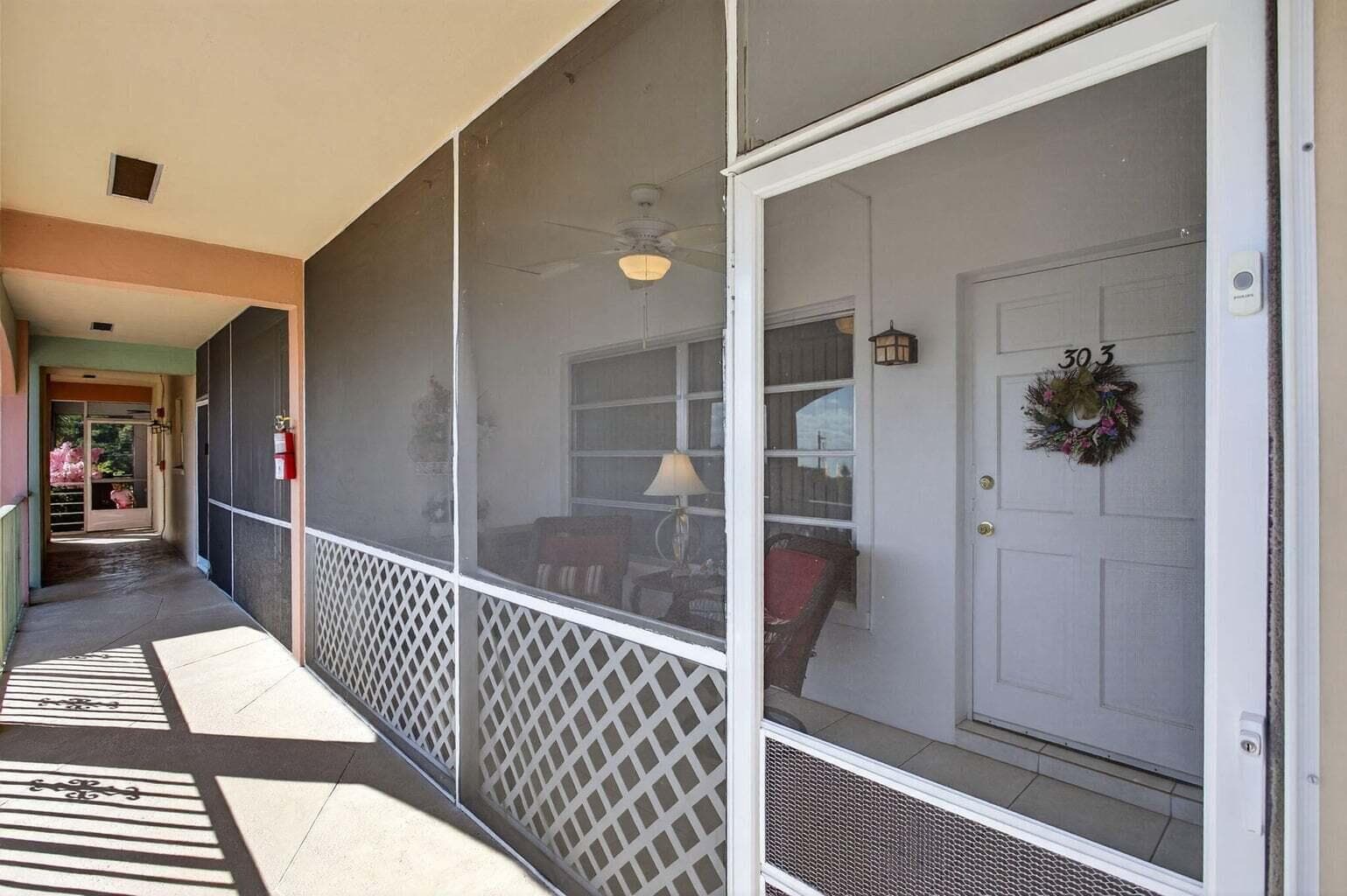 100 SE 6th Avenue 303, Pompano Beach, FL 33060 — photo 7 of 56