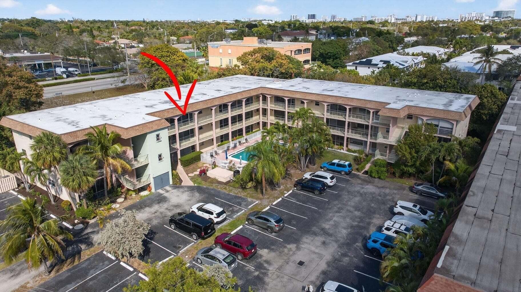 100 SE 6th Avenue 303, Pompano Beach, FL 33060 — photo 23 of 56