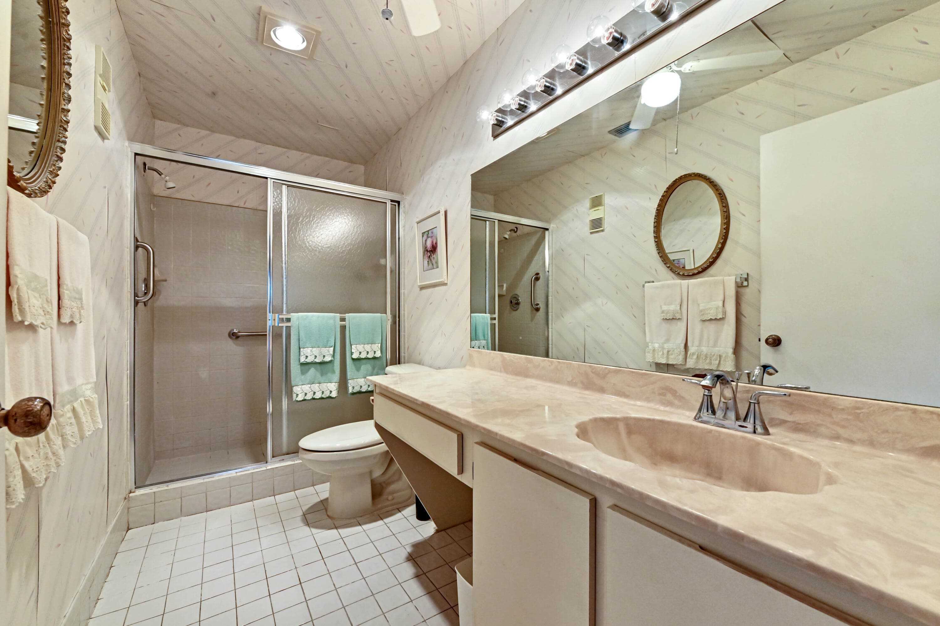 10851 Palm Lake Avenue 202, Boynton Beach, FL 33437 — photo 10 of 30