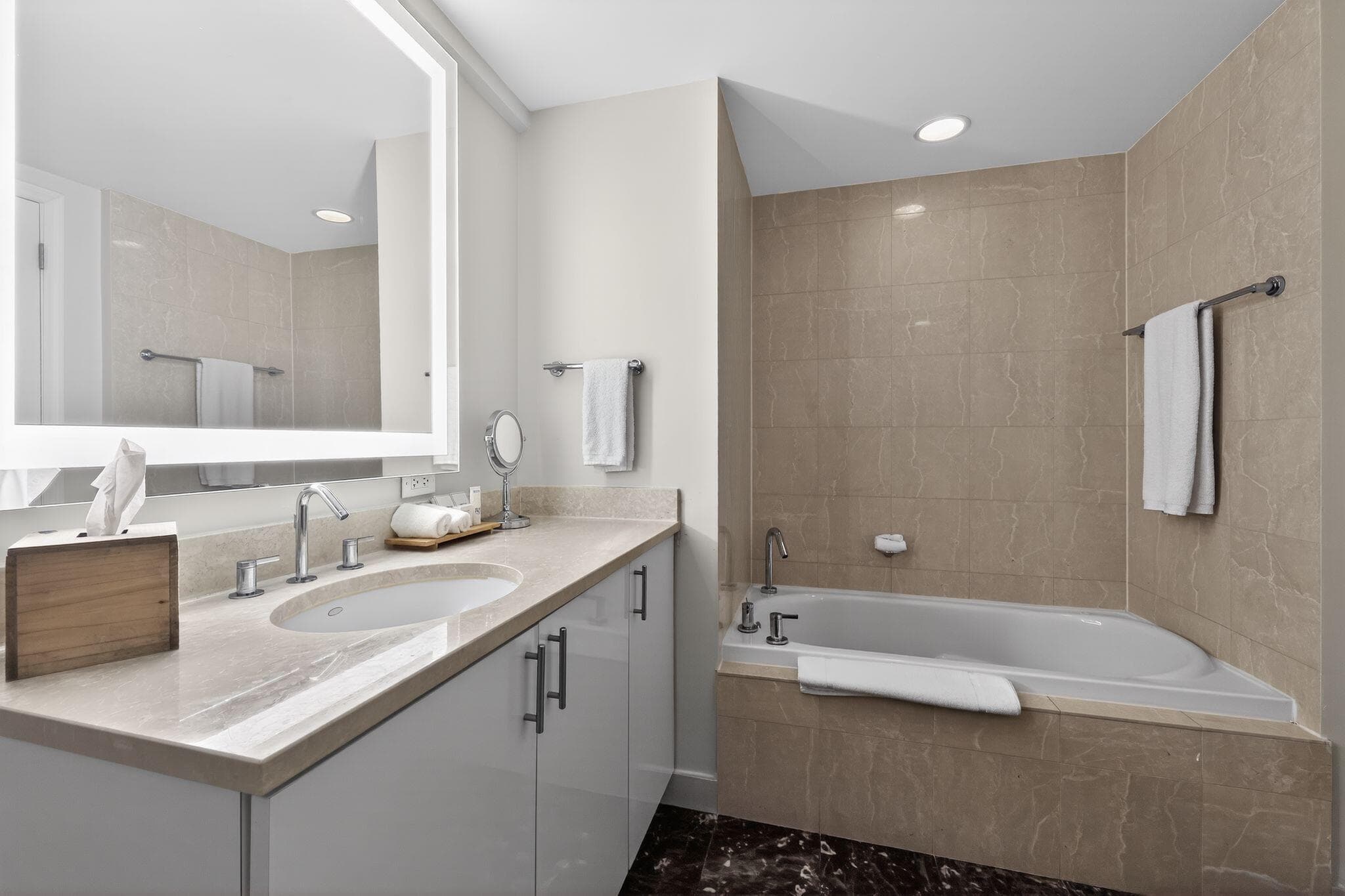 505 N Fort Lauderdale Beach Boulevard 1512, Fort Lauderdale, FL 33304 — photo 20 of 33