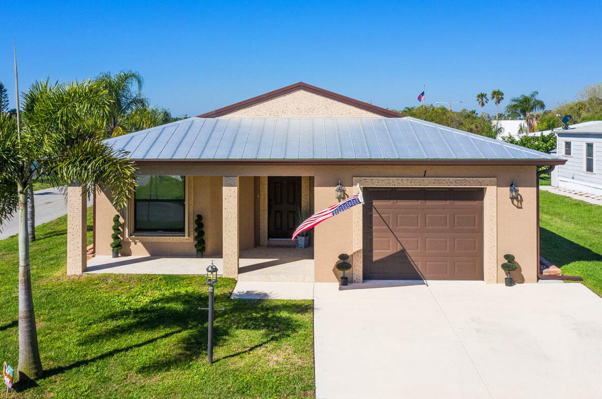 14423 Dalia, Fort Pierce, FL 34951 — photo 1 of 11
