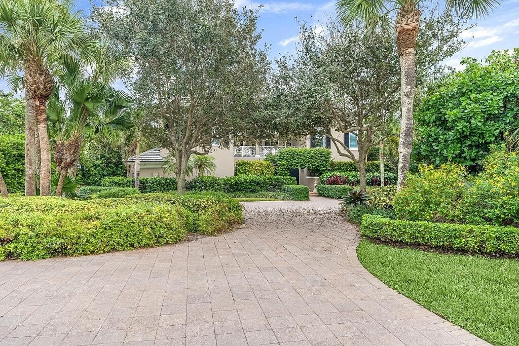 290 Bermuda Bay Lane, Vero Beach, FL 32963 — photo 9 of 36