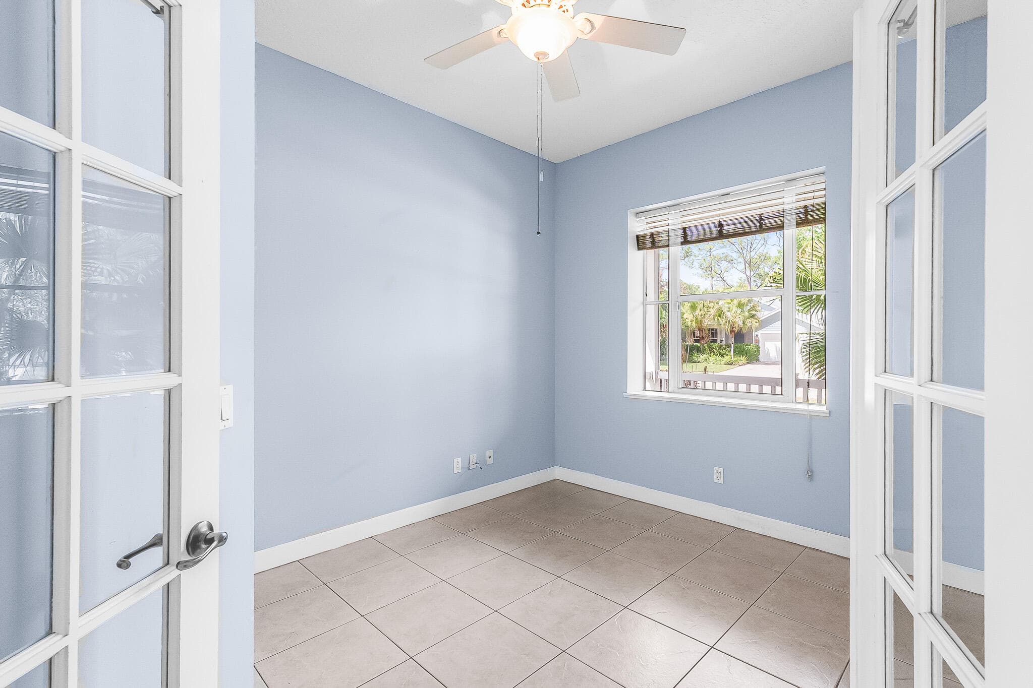 615 NE Canoe Park Circle, Port St. Lucie, FL 34983 — photo 8 of 37