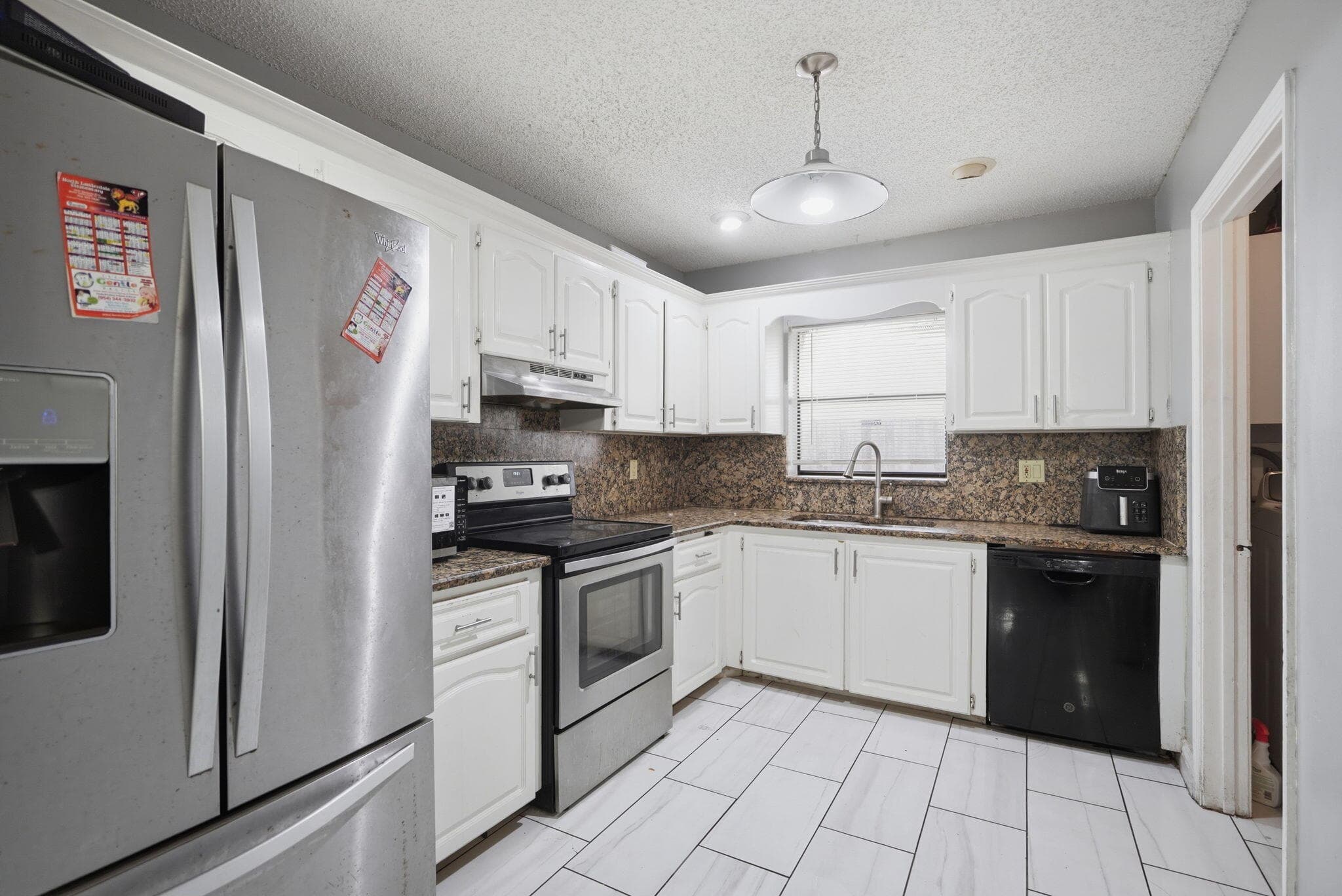 1301 SW 75th Avenue, North Lauderdale, FL 33068 — photo 8 of 34