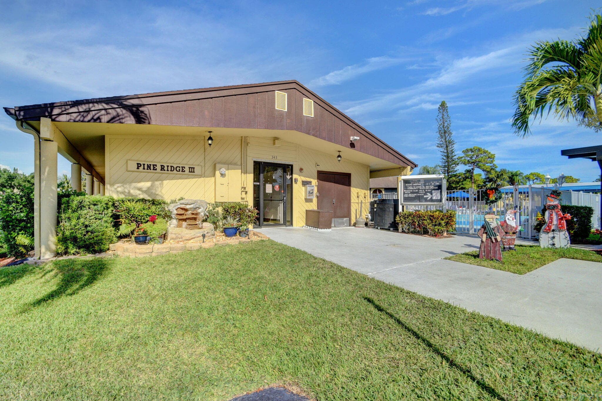 342 Pine Ridge Circle D-1, Greenacres, FL 33463 — photo 20 of 24