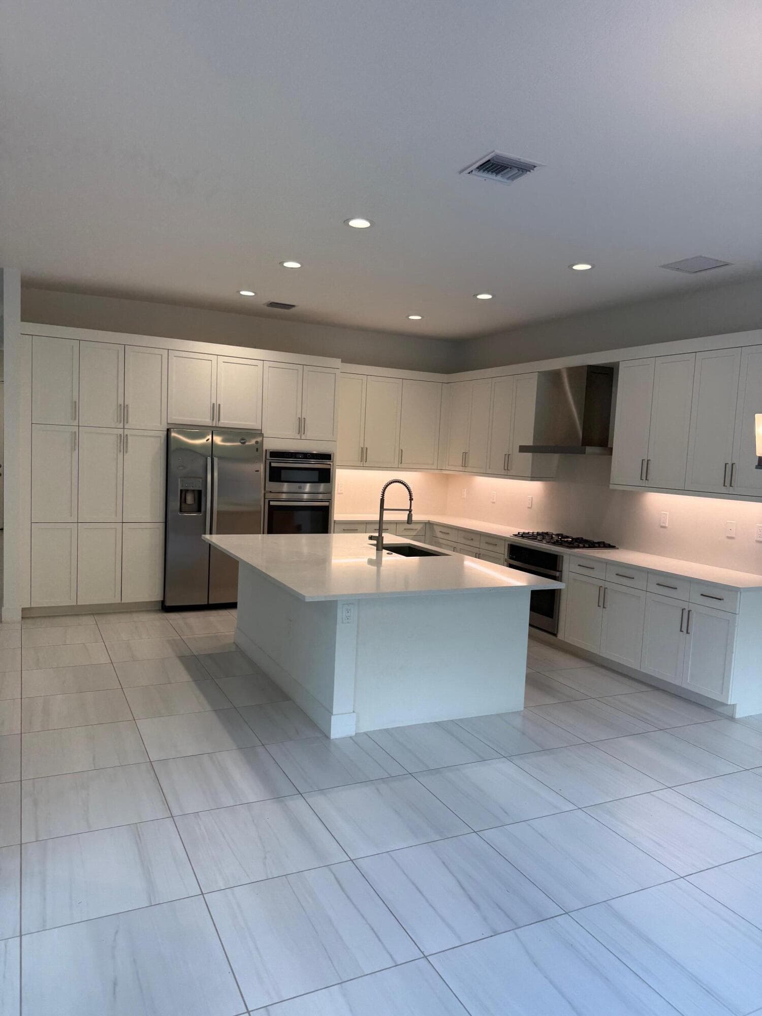 8055 White Wave Terrace, Boca Raton, FL 33496 — photo 7 of 22
