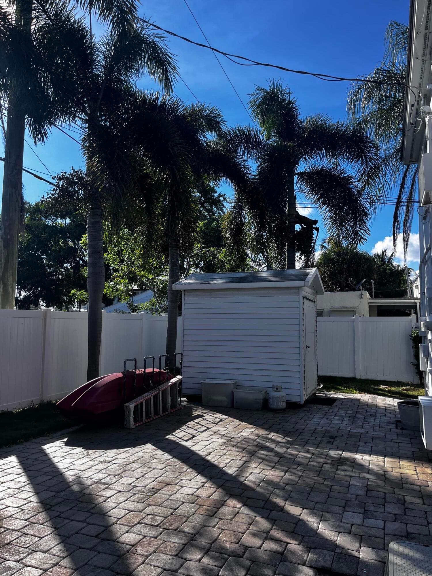 224 Conniston Unit 1 Road 1 And 2, West Palm Beach, FL 33405 — photo 9 of 12