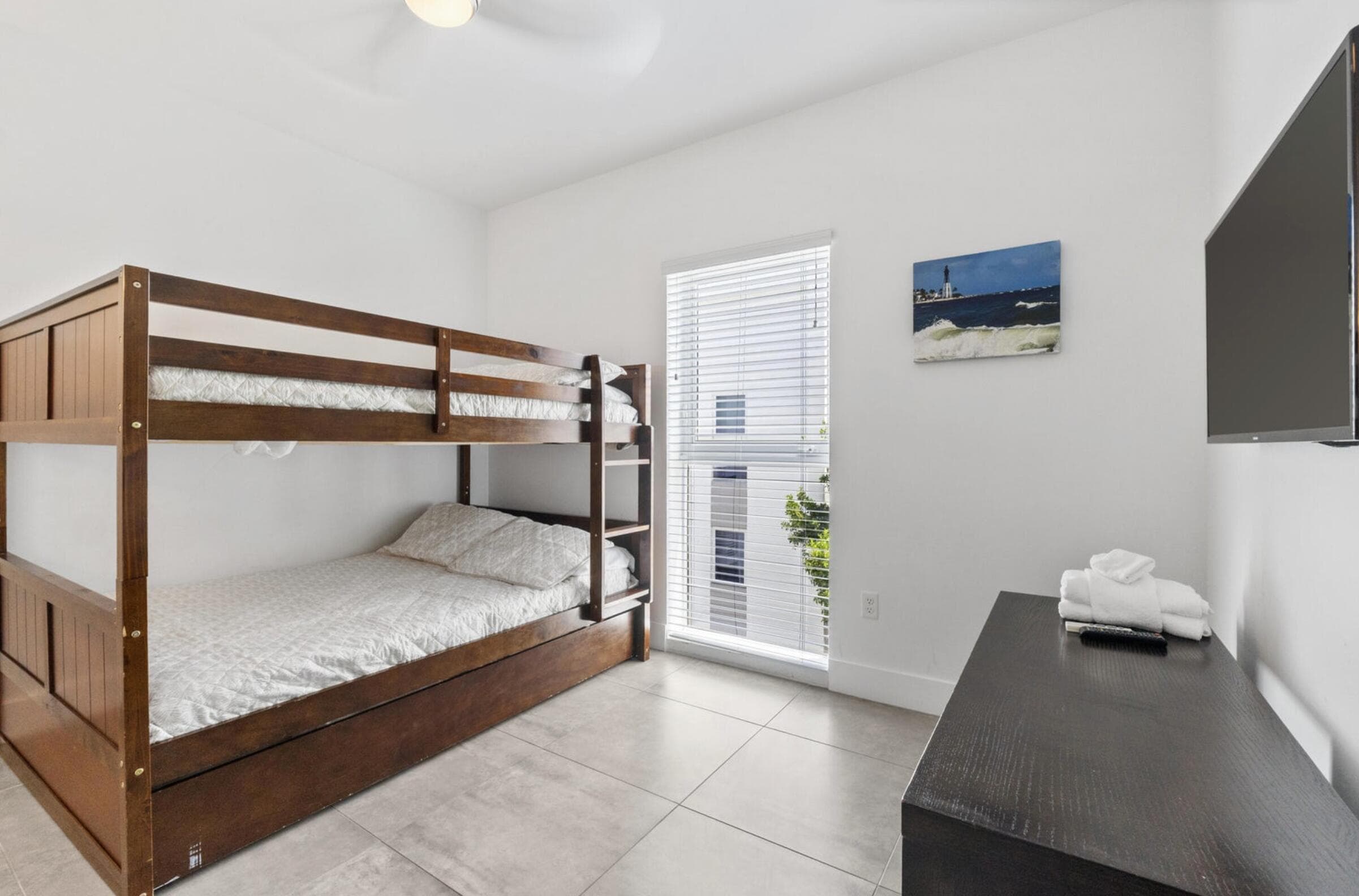 1367 N Ocean Boulevard, Pompano Beach, FL 33062 — photo 12 of 29