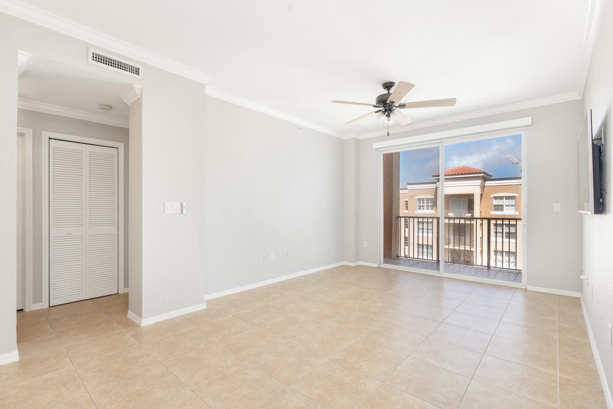 1801 N Flagler Drive 903, West Palm Beach, FL 33407 — photo 8 of 28