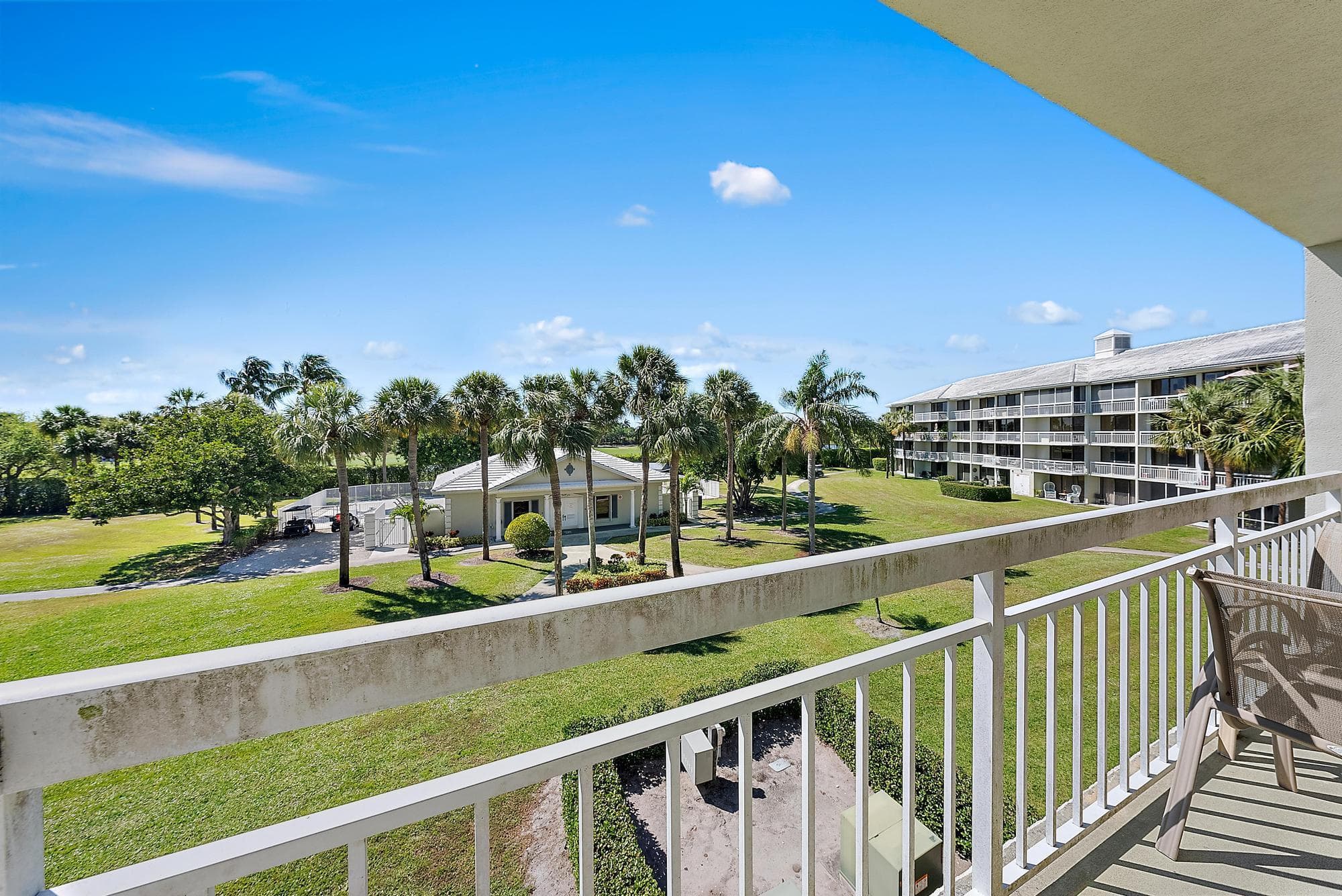 2761 Village Boulevard 303, West Palm Beach, FL 33409 — photo 4 of 12