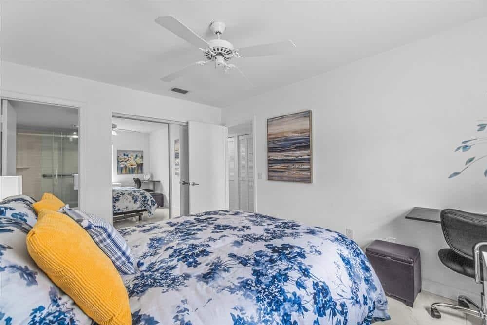 154 Waterside Drive 154, Hypoluxo, FL 33462 — photo 10 of 19