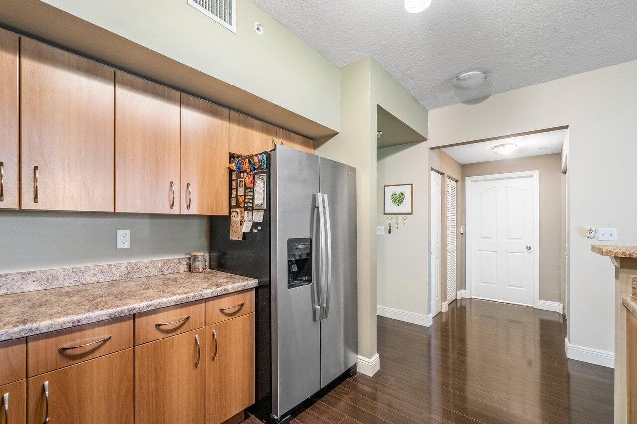 255 NE 3rd Avenue 2410, Delray Beach, FL 33444 — photo 8 of 38