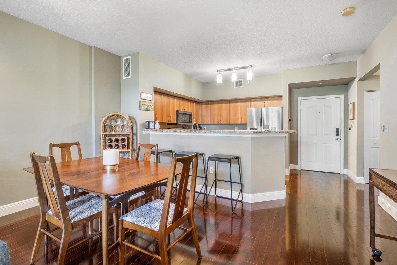 255 NE 3rd Avenue 2410, Delray Beach, FL 33444 — photo 11 of 38
