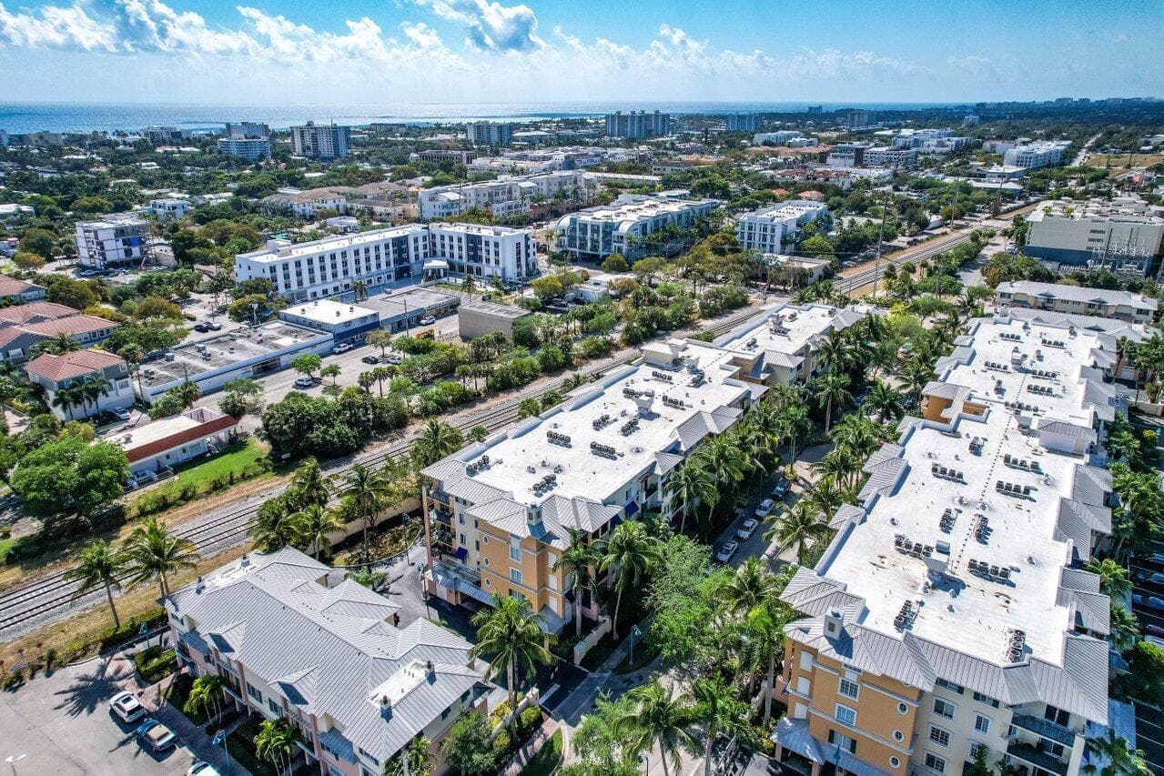 255 NE 3rd Avenue 2410, Delray Beach, FL 33444 — photo 34 of 38