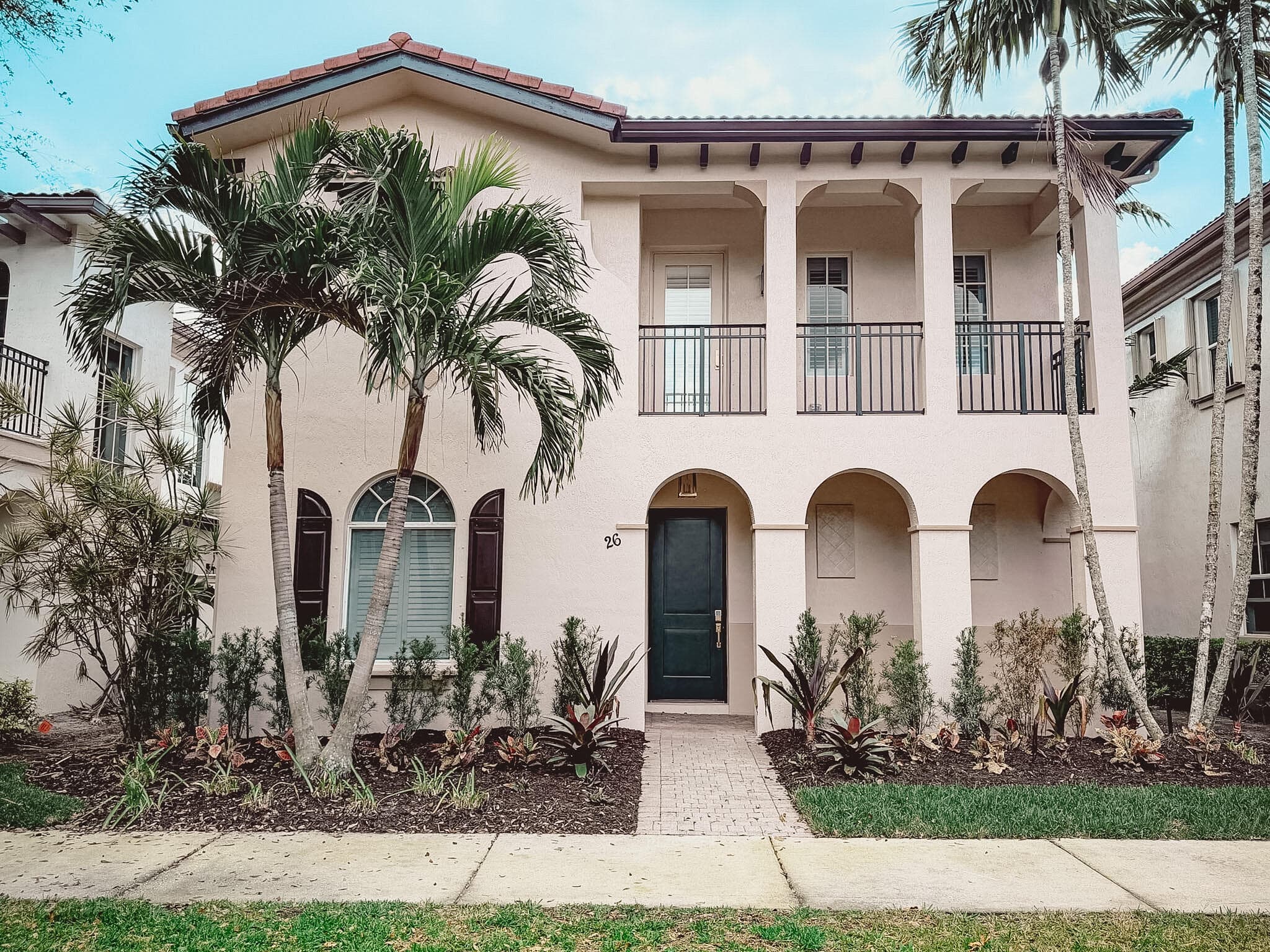 26 Stoney Drive, Palm Beach Gardens, FL 33410 — photo 2 of 53