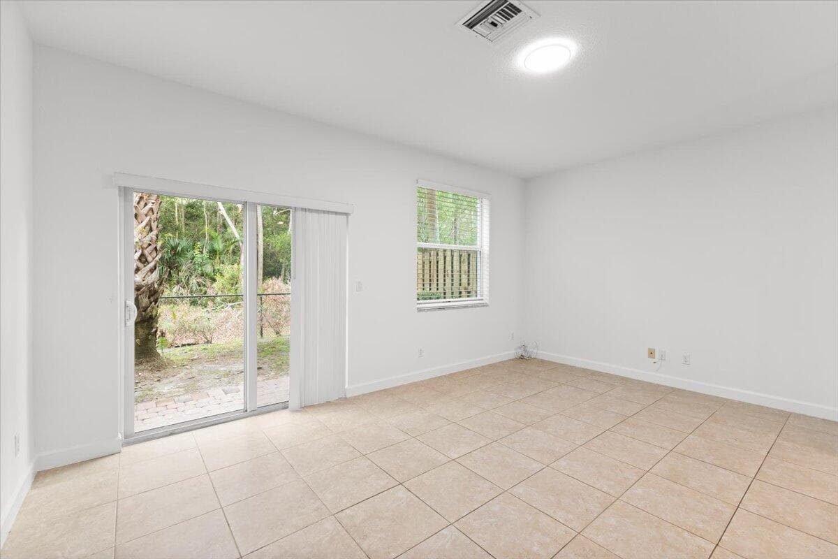 4335 Maybelle Lane, West Palm Beach, FL 33417 — photo 6 of 26