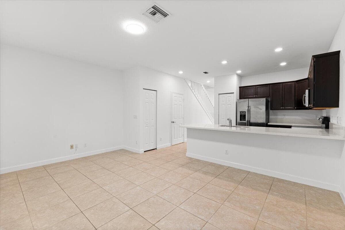4335 Maybelle Lane, West Palm Beach, FL 33417 — photo 4 of 26