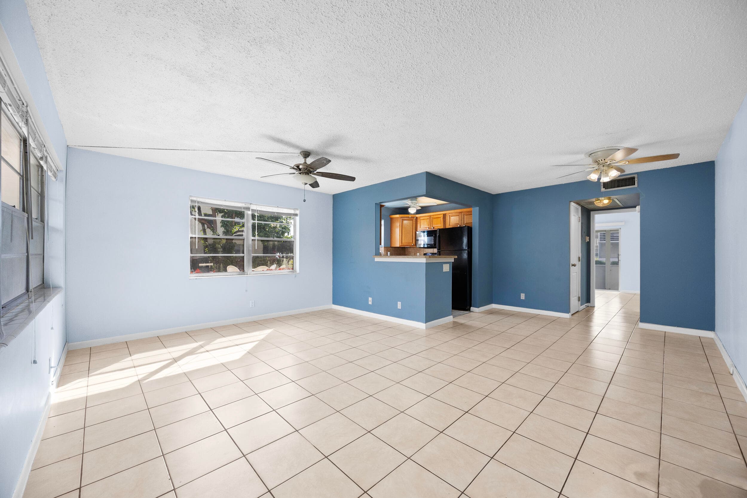 35 Sussex B, West Palm Beach, FL 33417 — photo 14 of 34