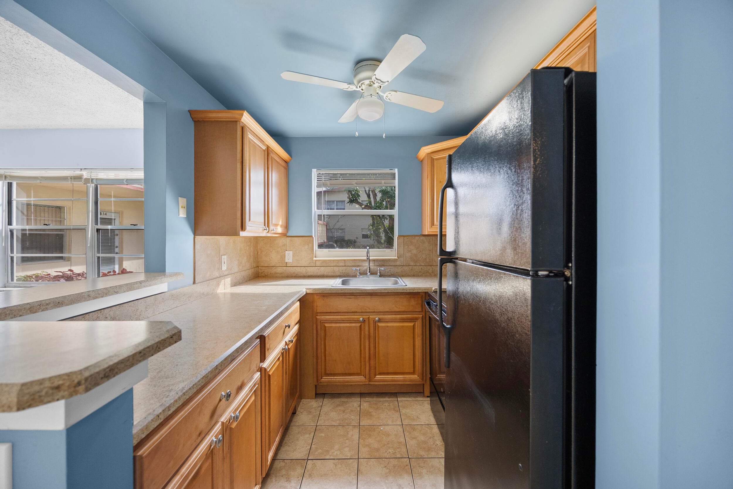 35 Sussex B, West Palm Beach, FL 33417 — photo 17 of 34