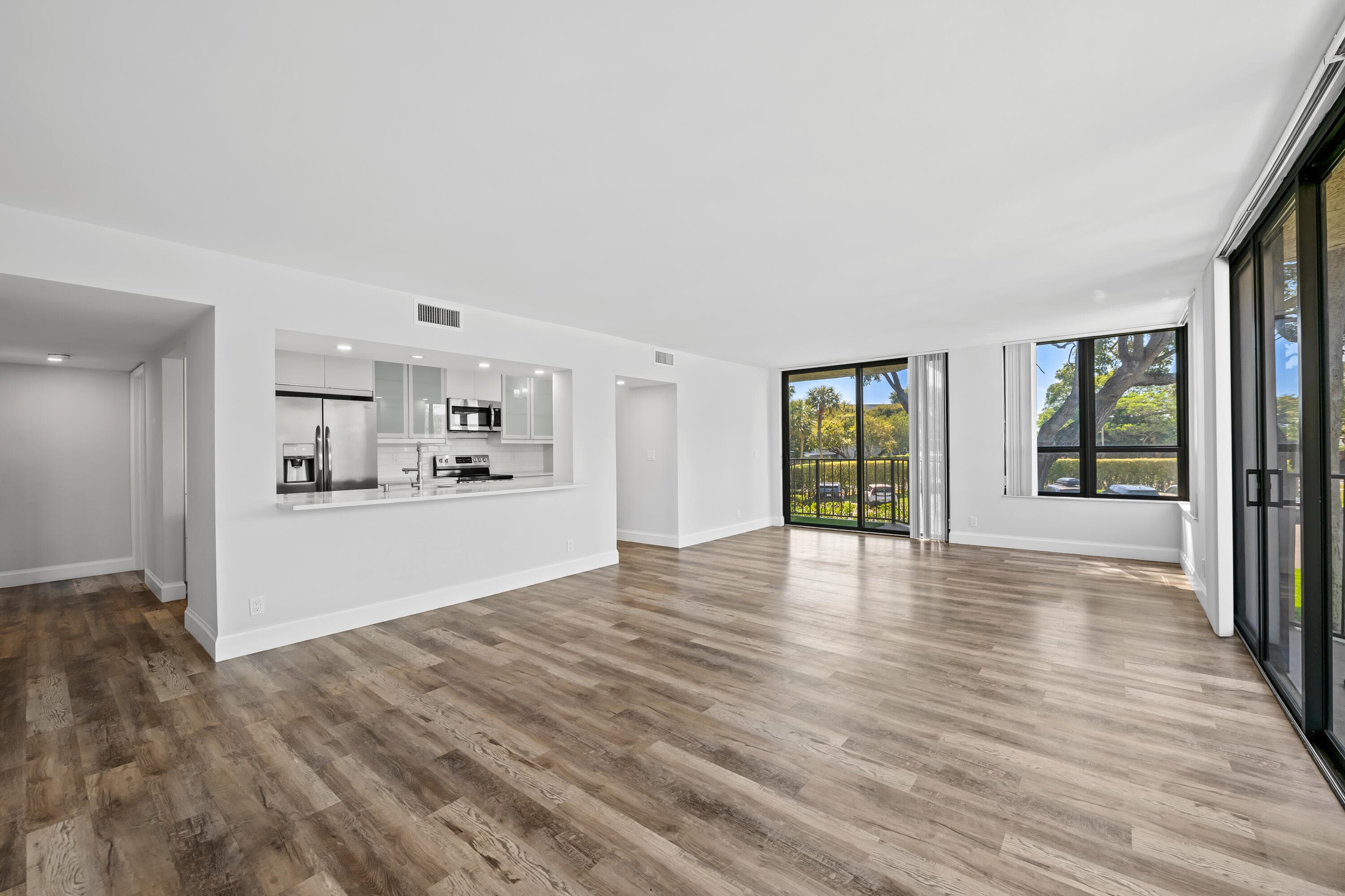 799 Jeffery Street 202, Boca Raton, FL 33487 — photo 2 of 39