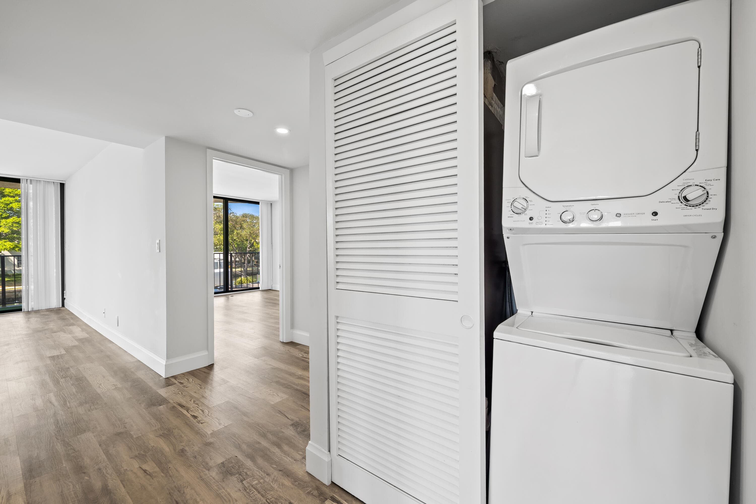 799 Jeffery Street 202, Boca Raton, FL 33487 — photo 13 of 39