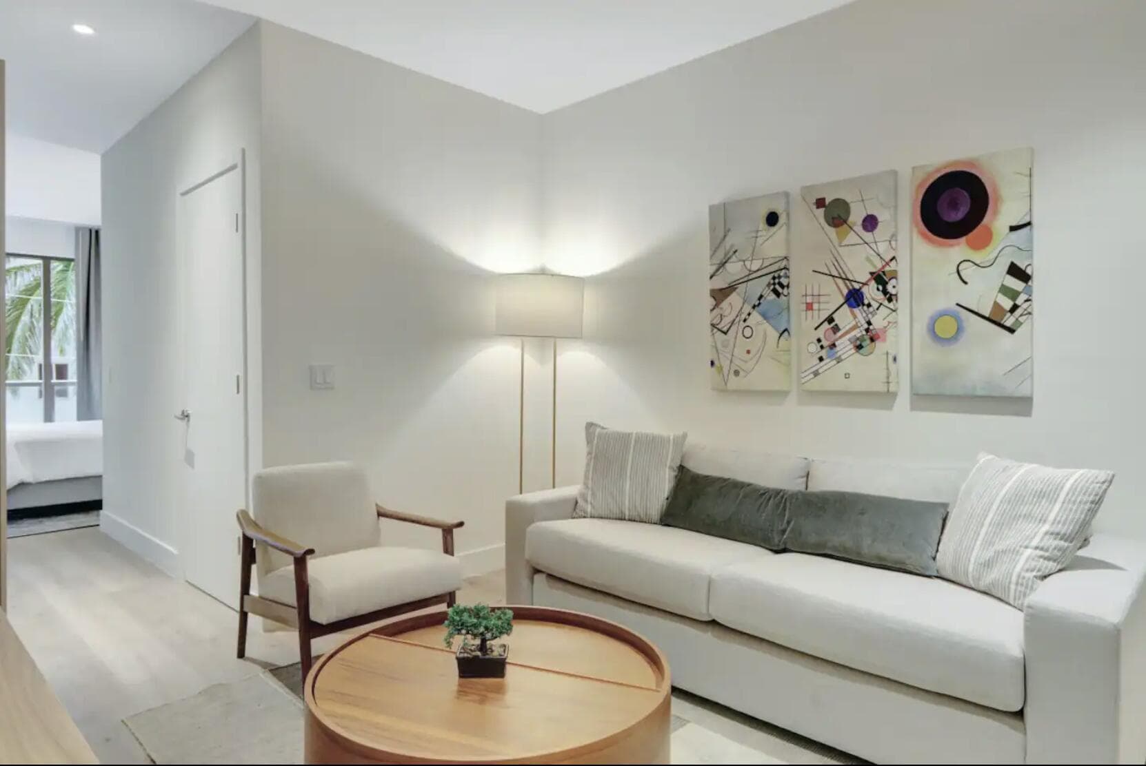229 SW 9th Street 201, Miami, FL 33130 — photo 2 of 21