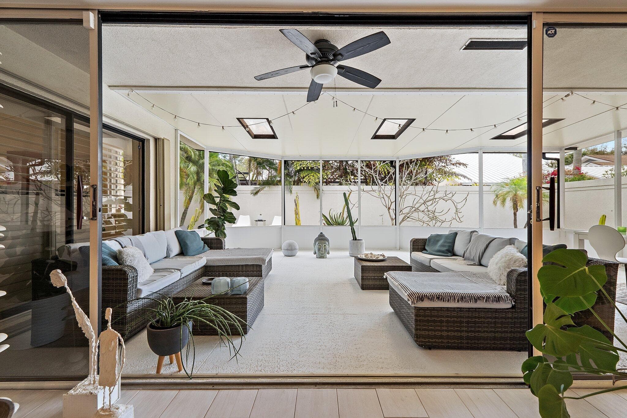 125 Harbourside Circle, Jupiter, FL 33477 — photo 9 of 54