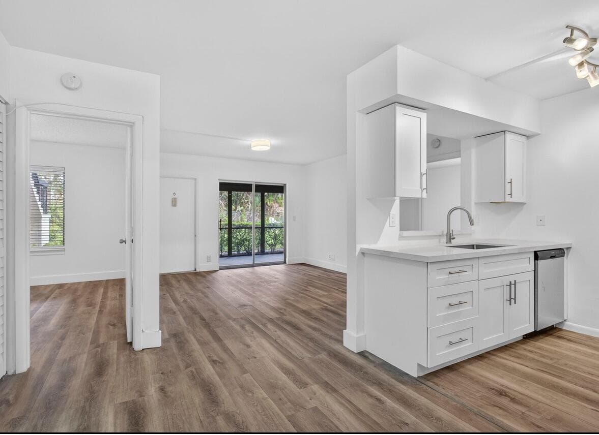 6258 Chasewood Drive C, Jupiter, FL 33458 — photo 2 of 29