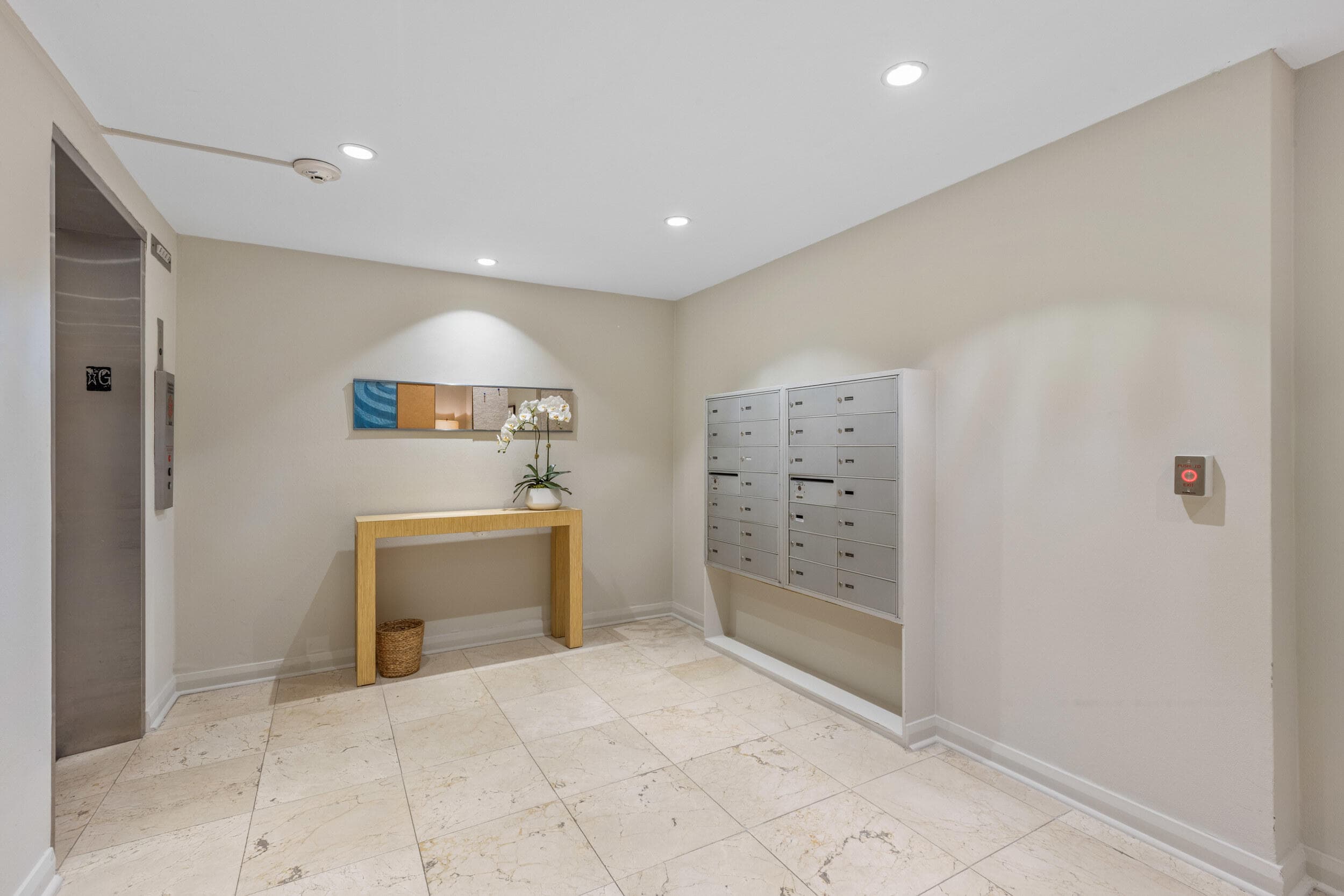 2275 S Ocean Boulevard 307a, Palm Beach, FL 33480 — photo 33 of 49