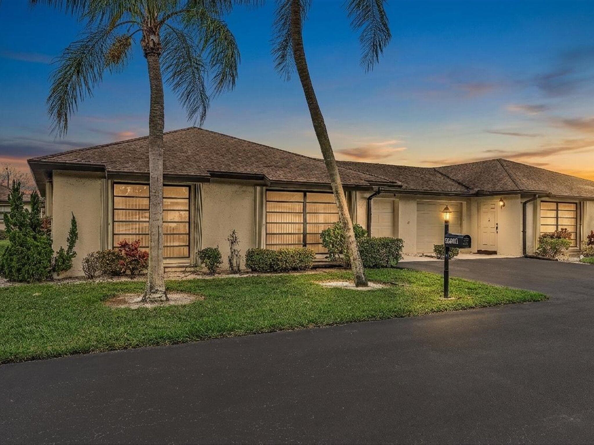 4951 Equestrian Circle A, Boynton Beach, FL 33436 — photo 1 of 40