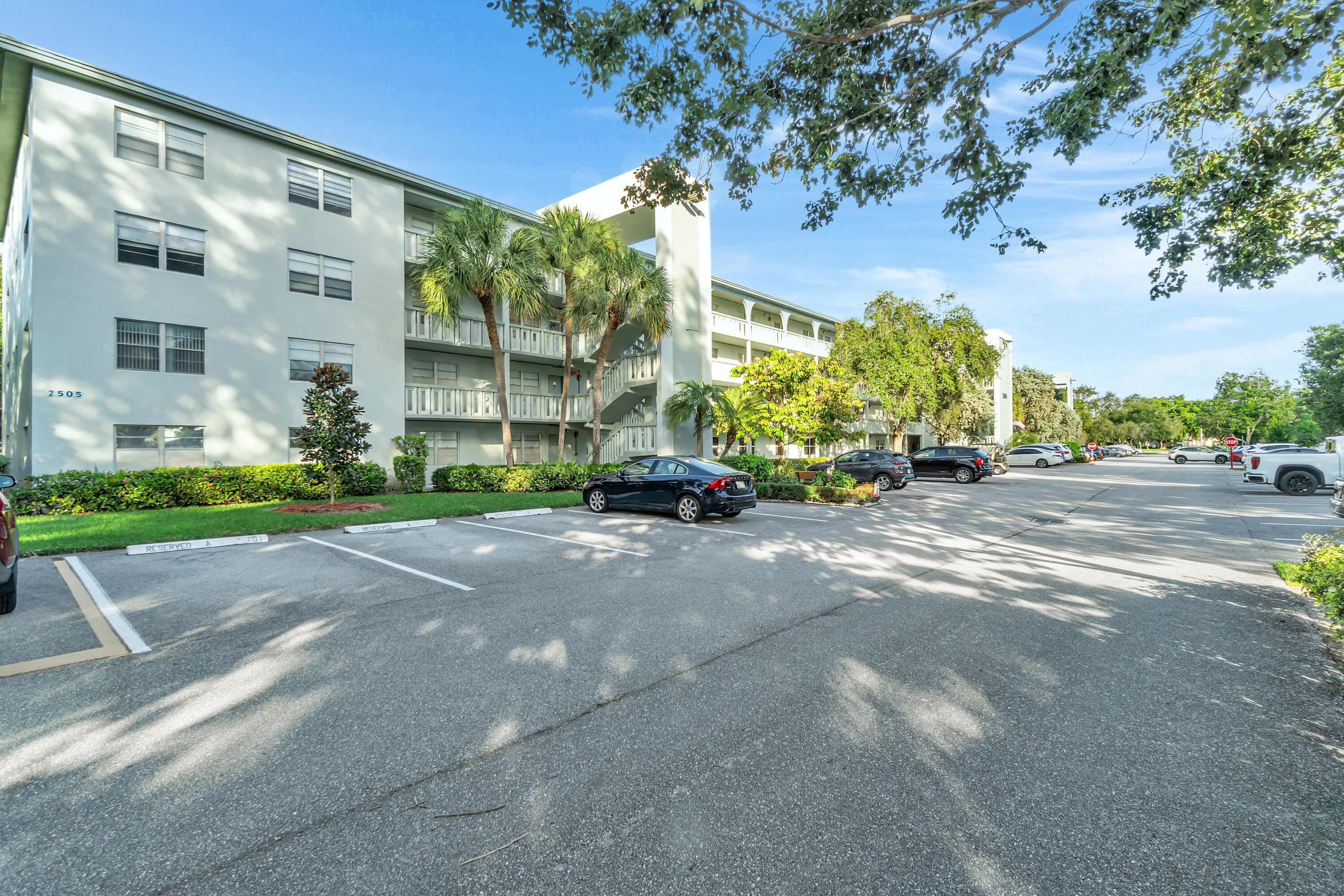 2505 Antigua Terrace E3, Coconut Creek, FL 33066 — photo 1 of 38