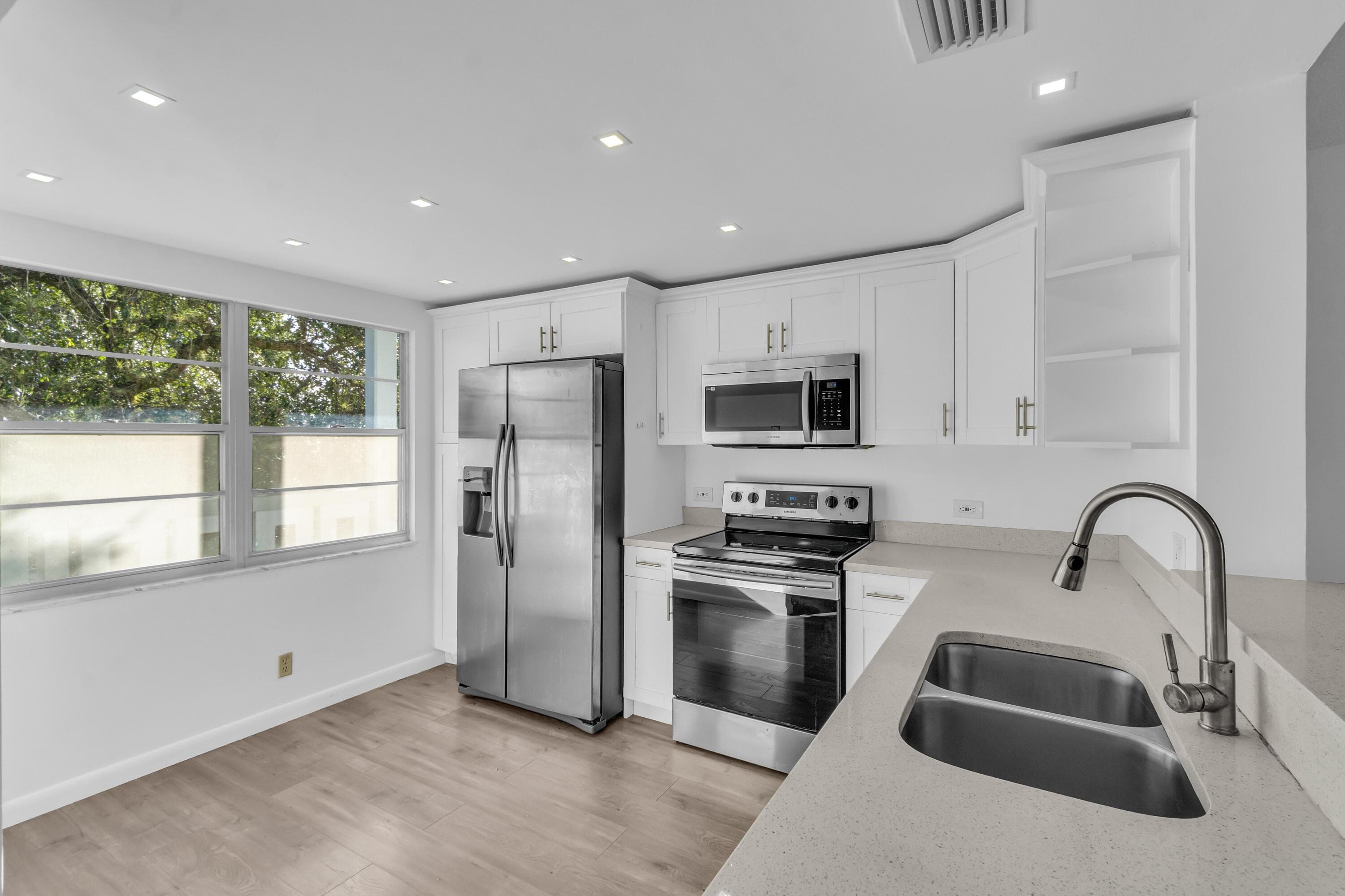 2505 Antigua Terrace E3, Coconut Creek, FL 33066 — photo 3 of 38