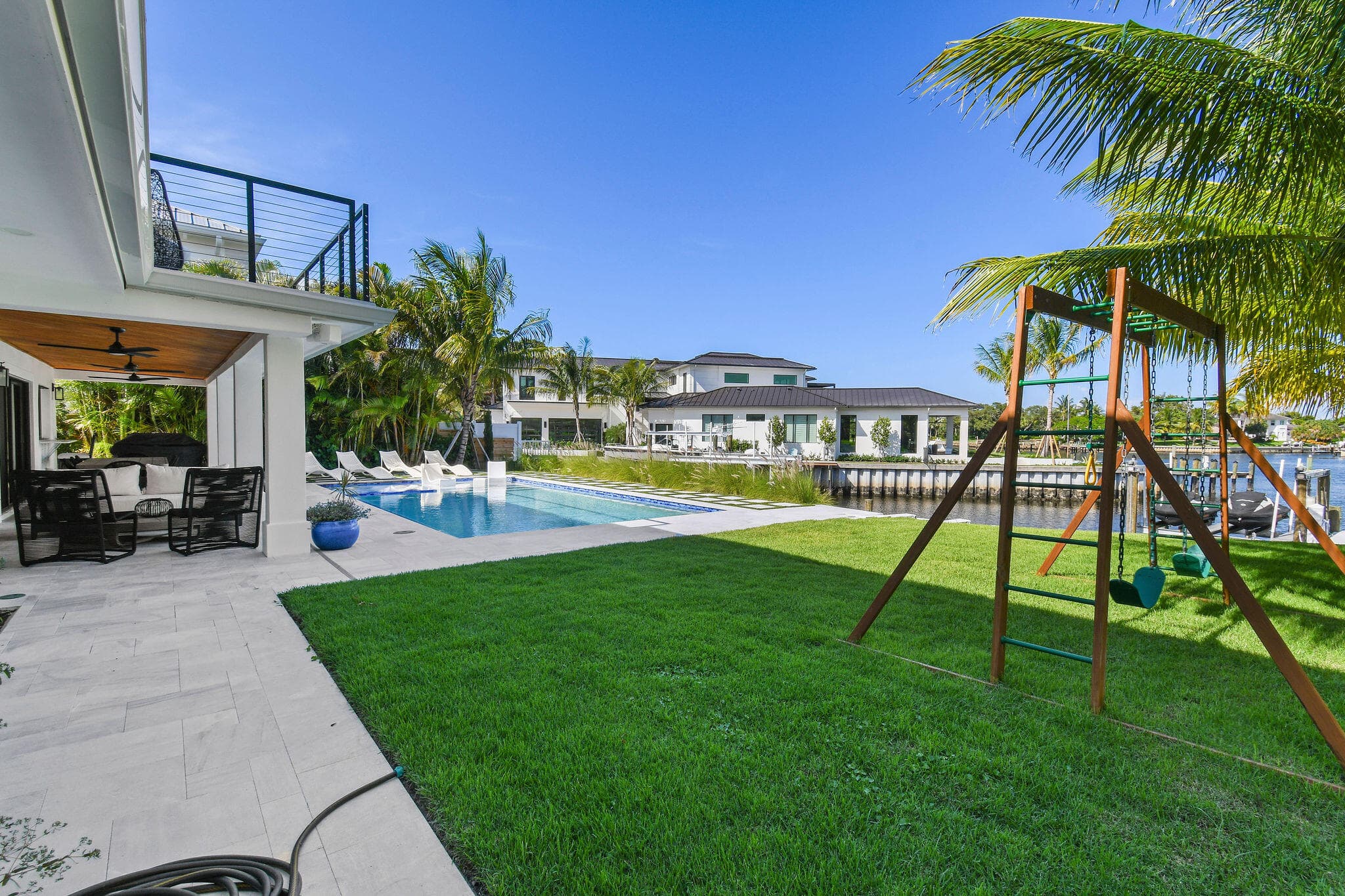12880 S Shore Drive, Palm Beach Gardens, FL 33410 — photo 42 of 59