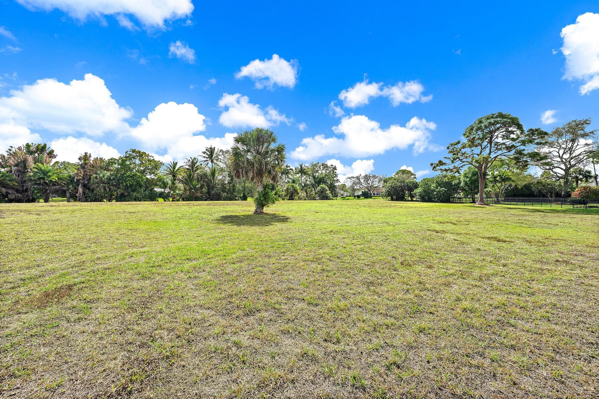 8090 Native Dancer Road E, Palm Beach Gardens, FL 33418 — photo 23 of 26