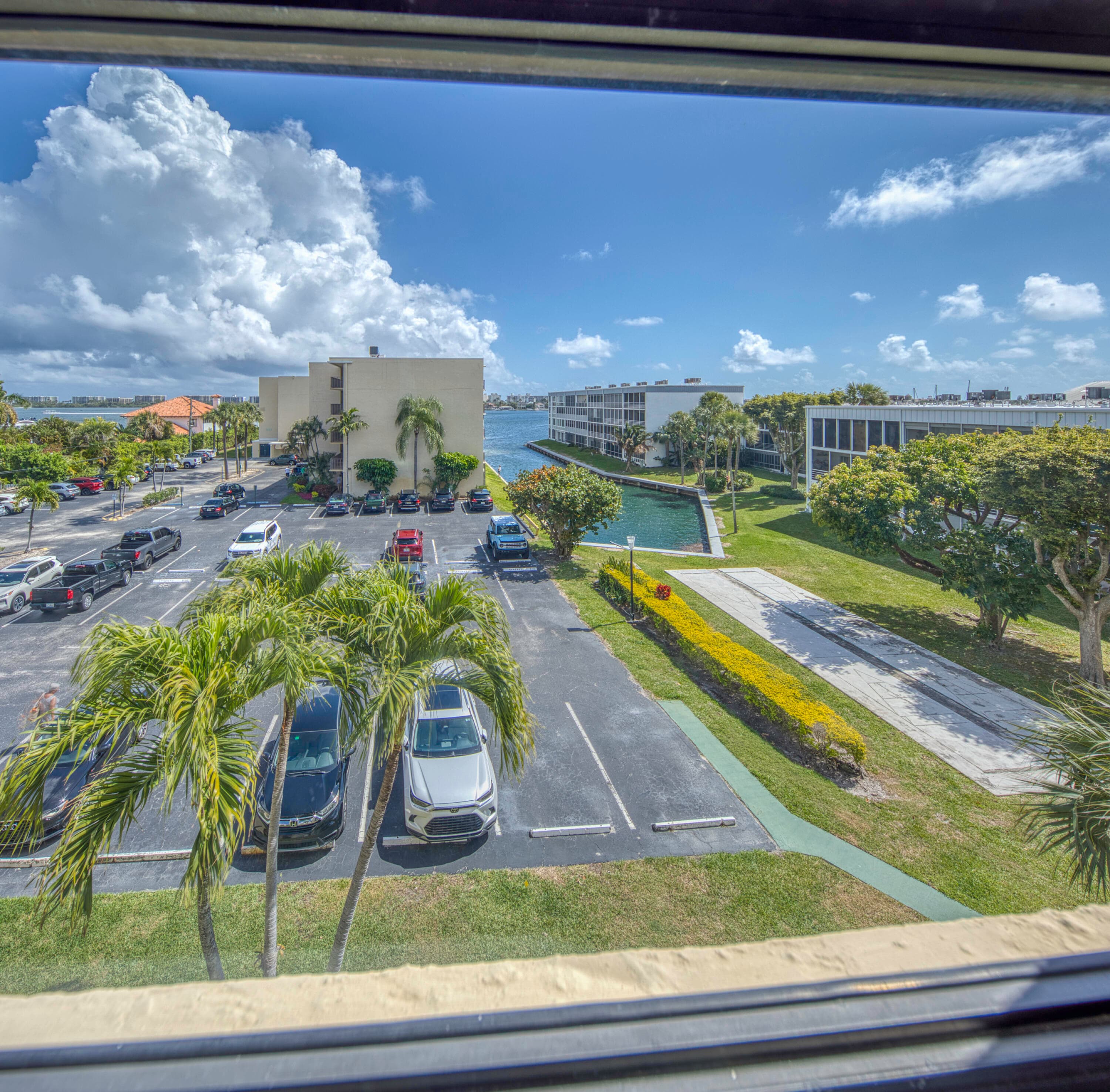 890 N Federal Highway 412, Lantana, FL 33462 — photo 3 of 46