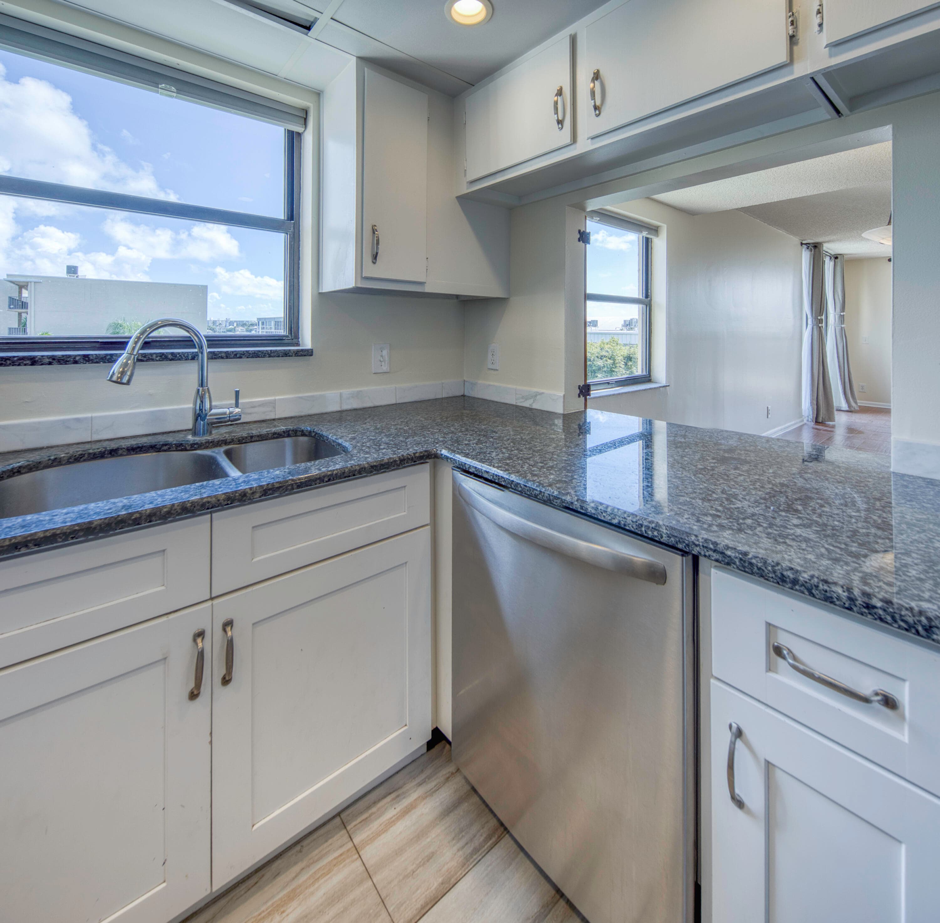 890 N Federal Highway 412, Lantana, FL 33462 — photo 18 of 46