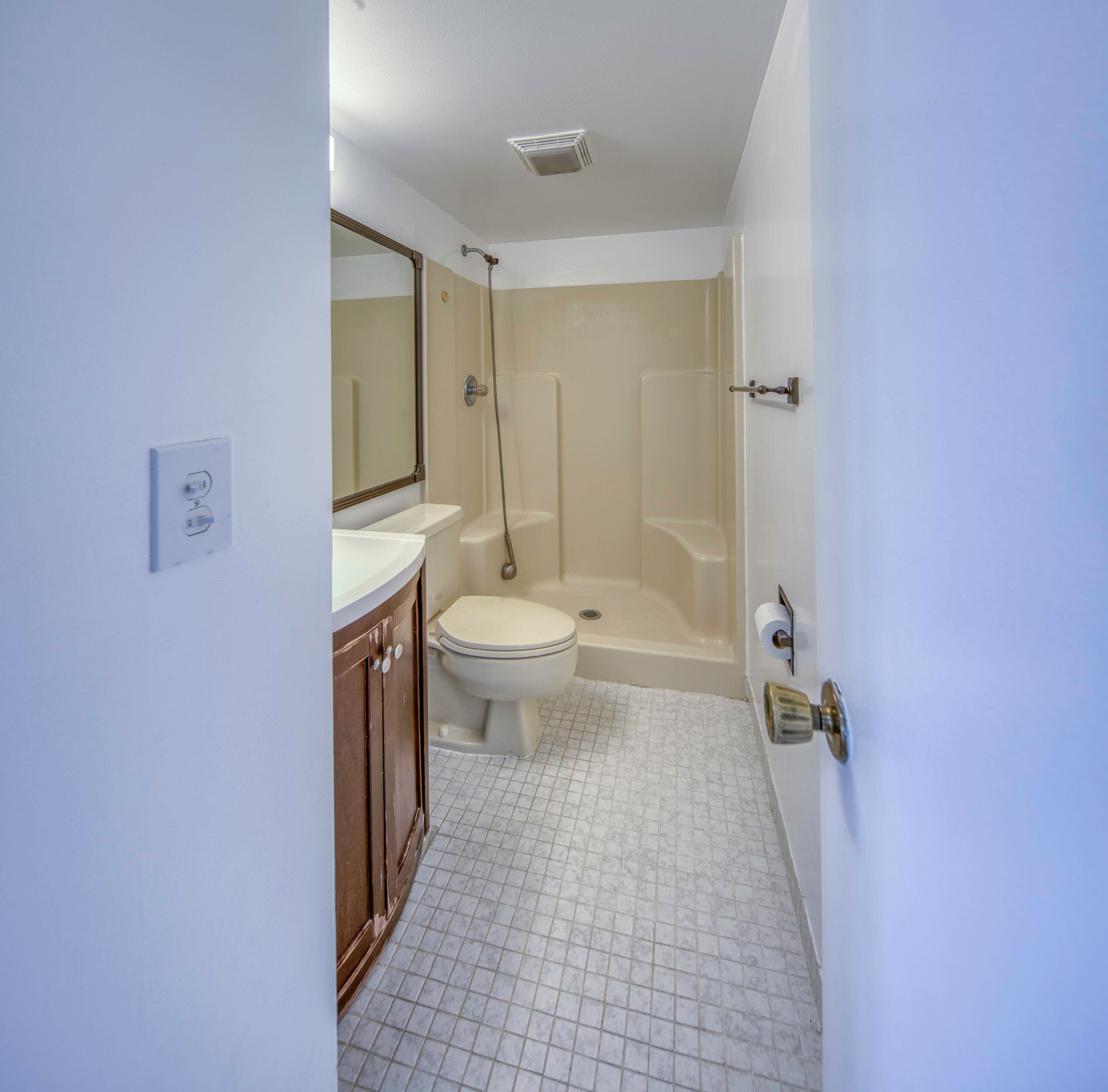 890 N Federal Highway 412, Lantana, FL 33462 — photo 22 of 46